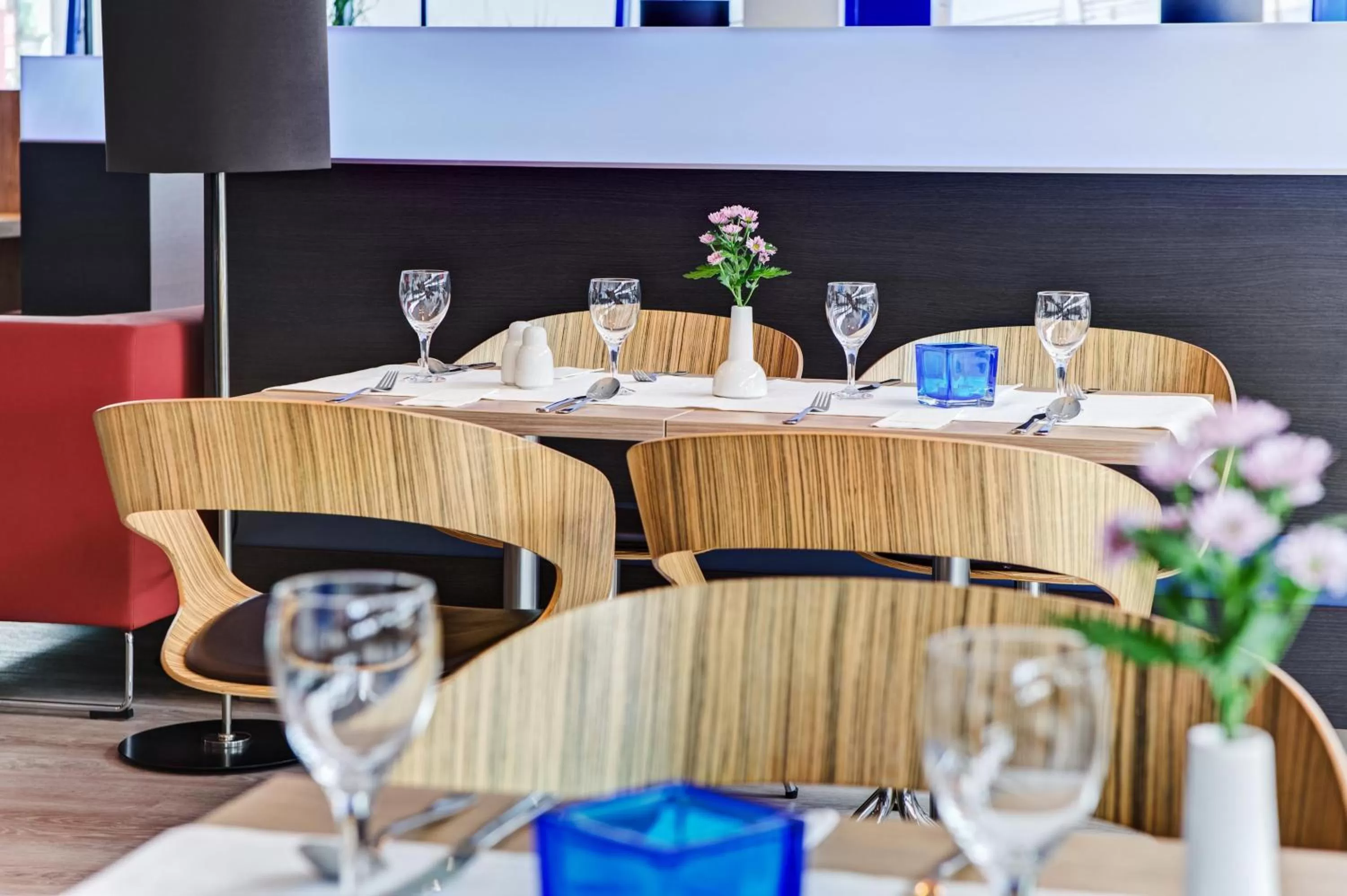 Restaurant/places to eat in IntercityHotel Hamburg Altona