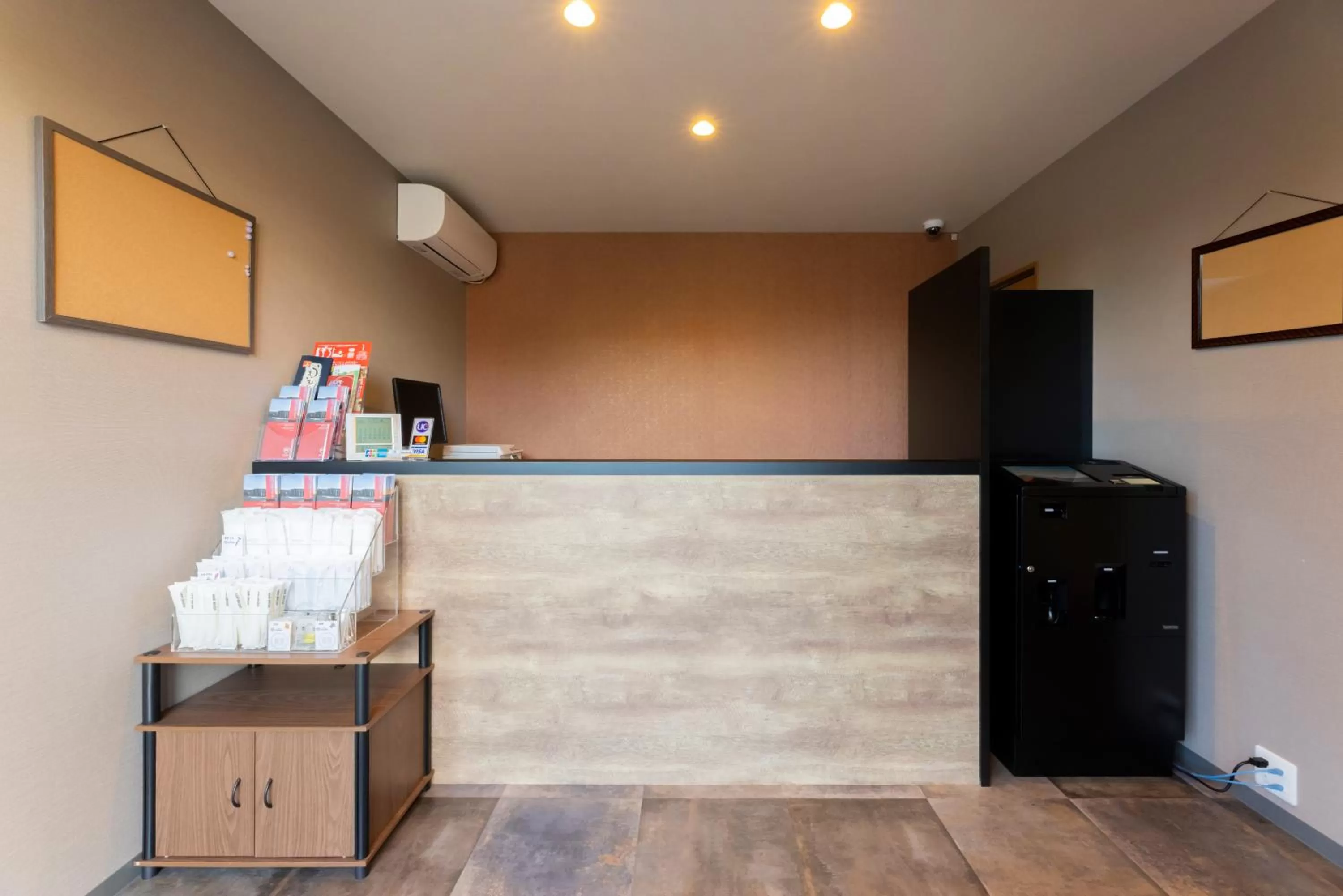 Lobby or reception in HOTEL R9 The Yard Inabe