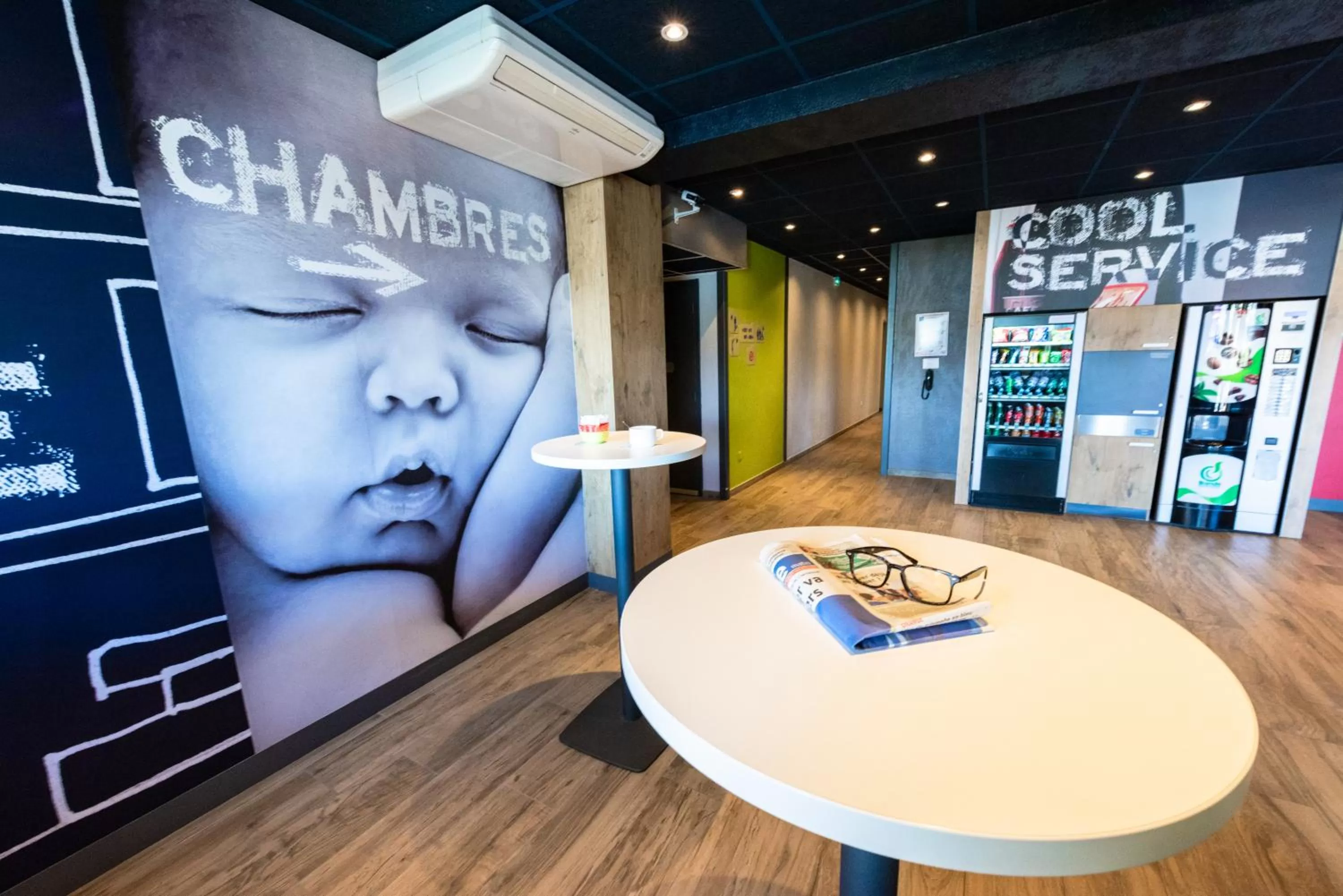 Lobby or reception in Ibis Budget Bollene