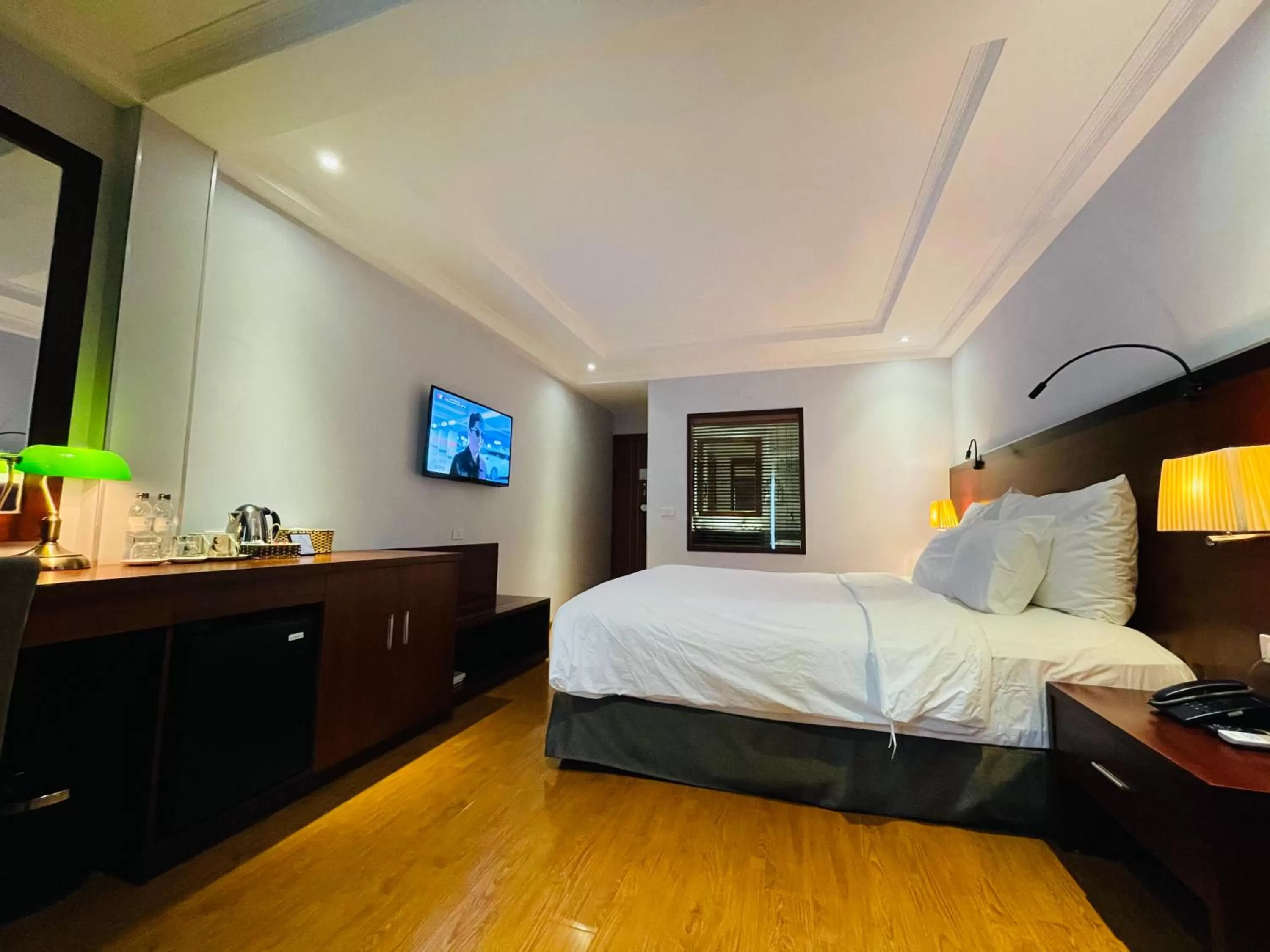Bedroom, Bed in The Vancouver Hotel - Ninh Binh
