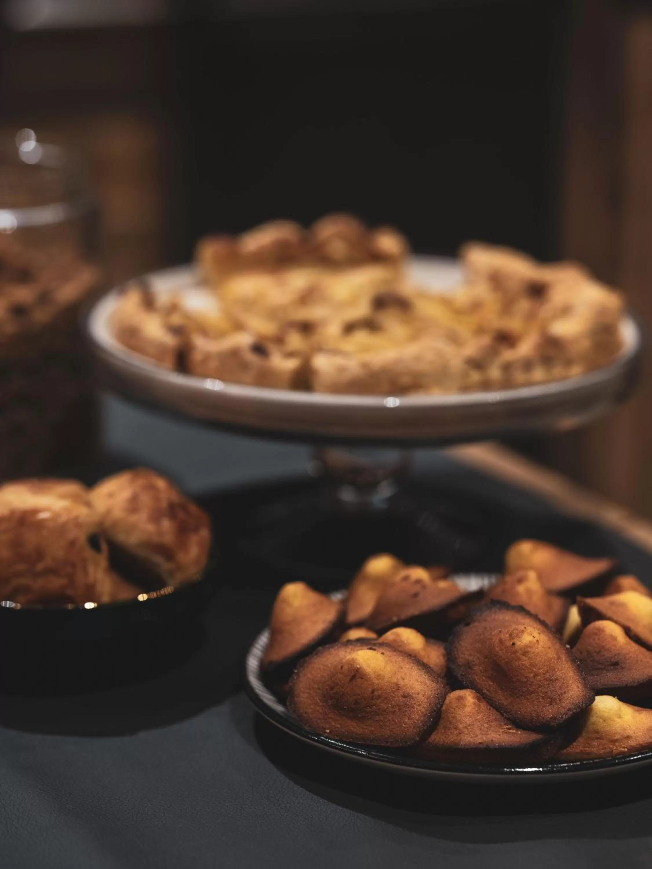 Buffet breakfast in Maisons du Monde Hotel & Suites - Nantes