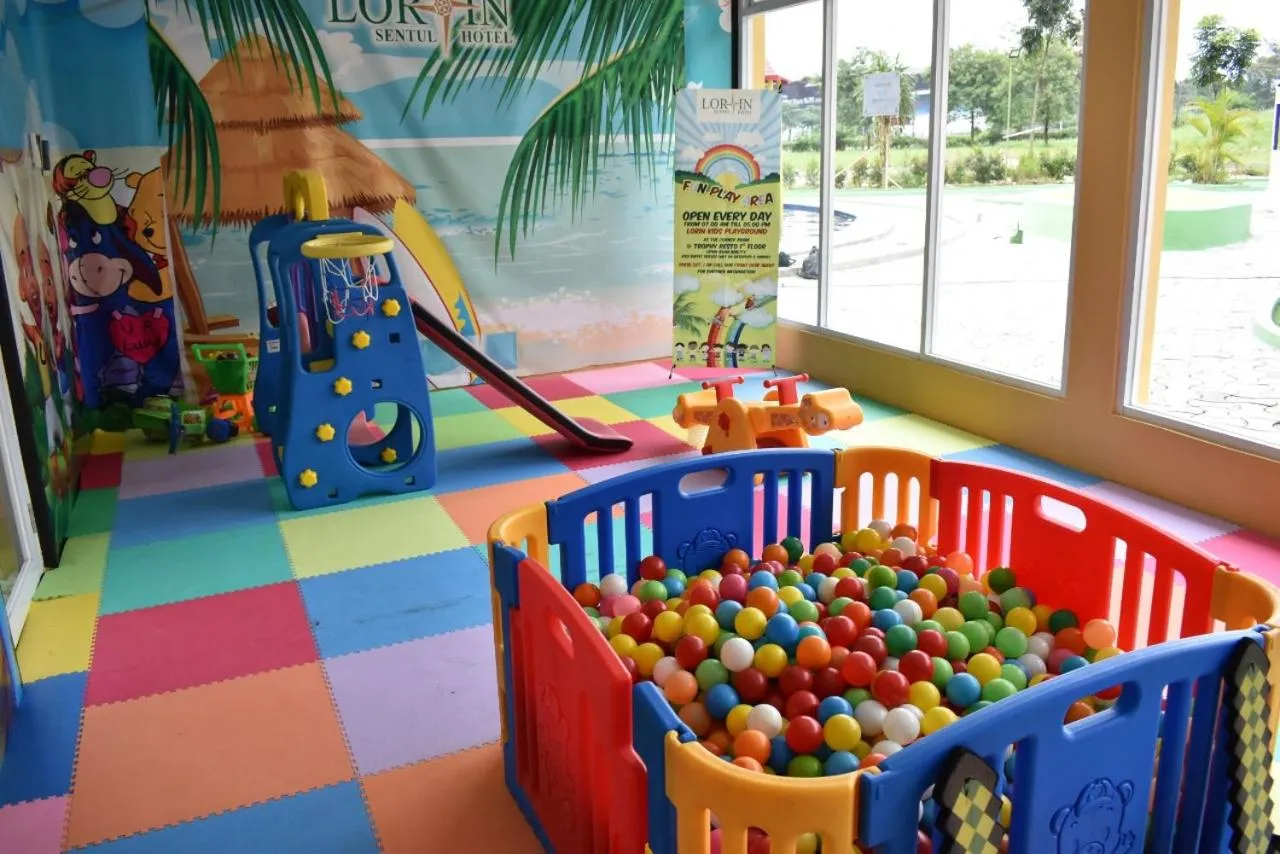 Children play ground in Lorin Sentul Hotel