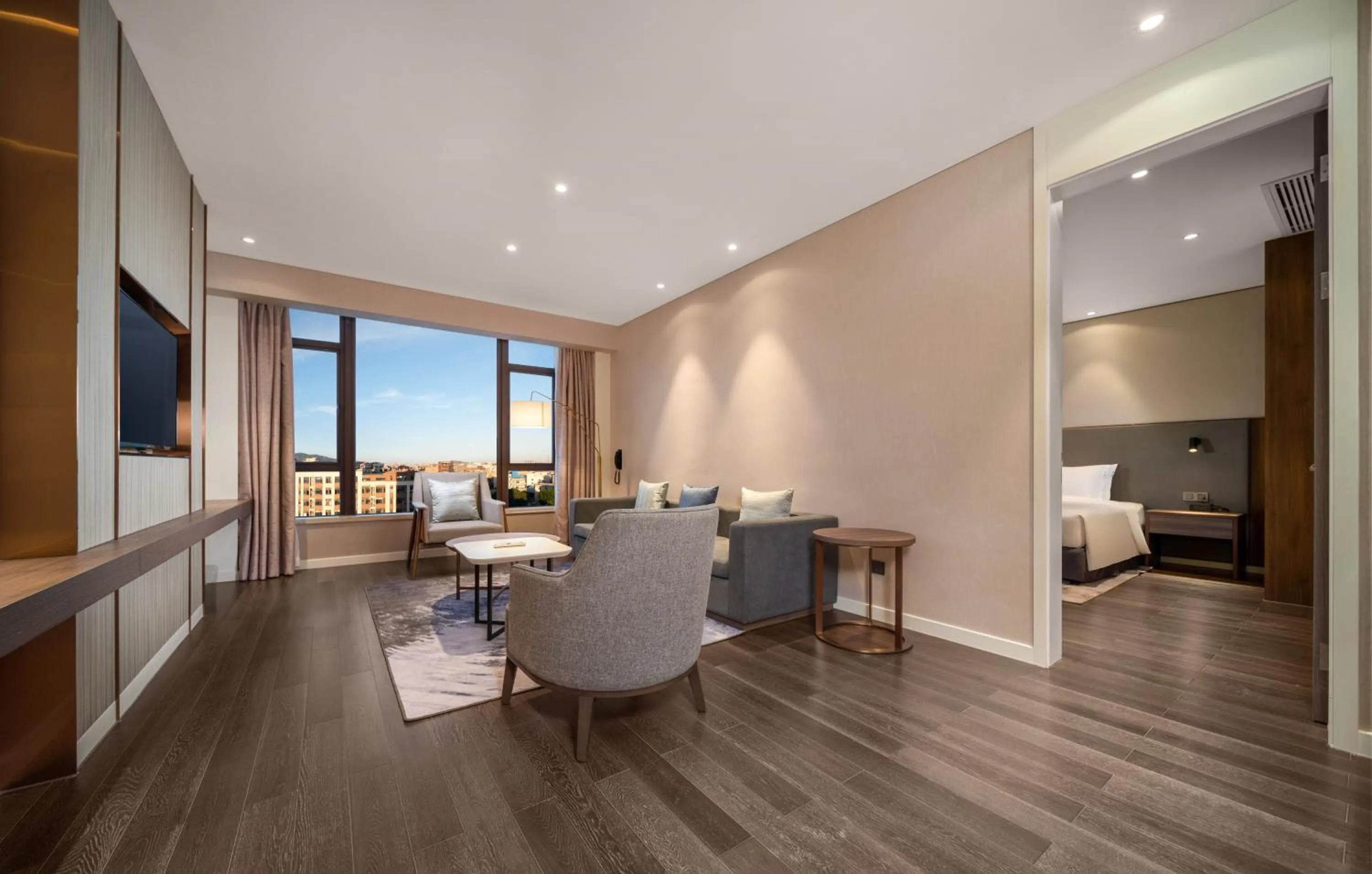 Photo of the whole room in Holiday Inn Express Jinjiang Anhai by IHG