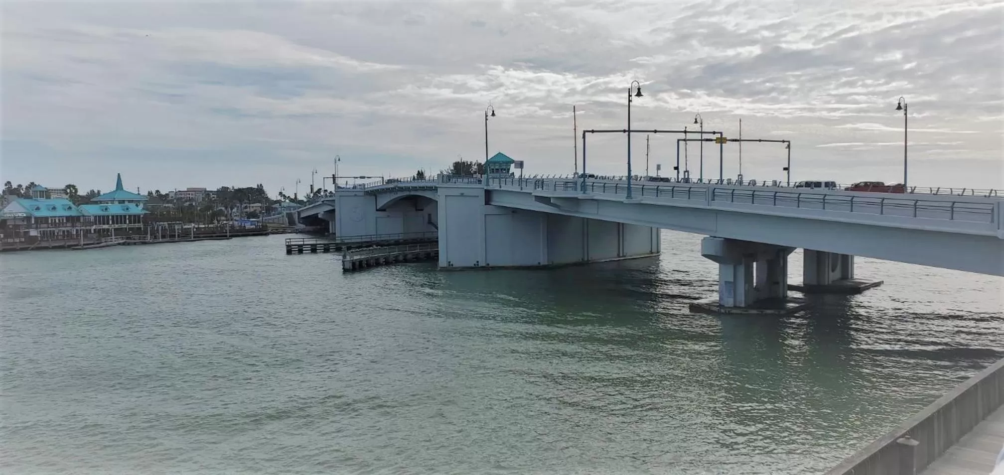 John's Pass Hotel - Fully Remote Check In