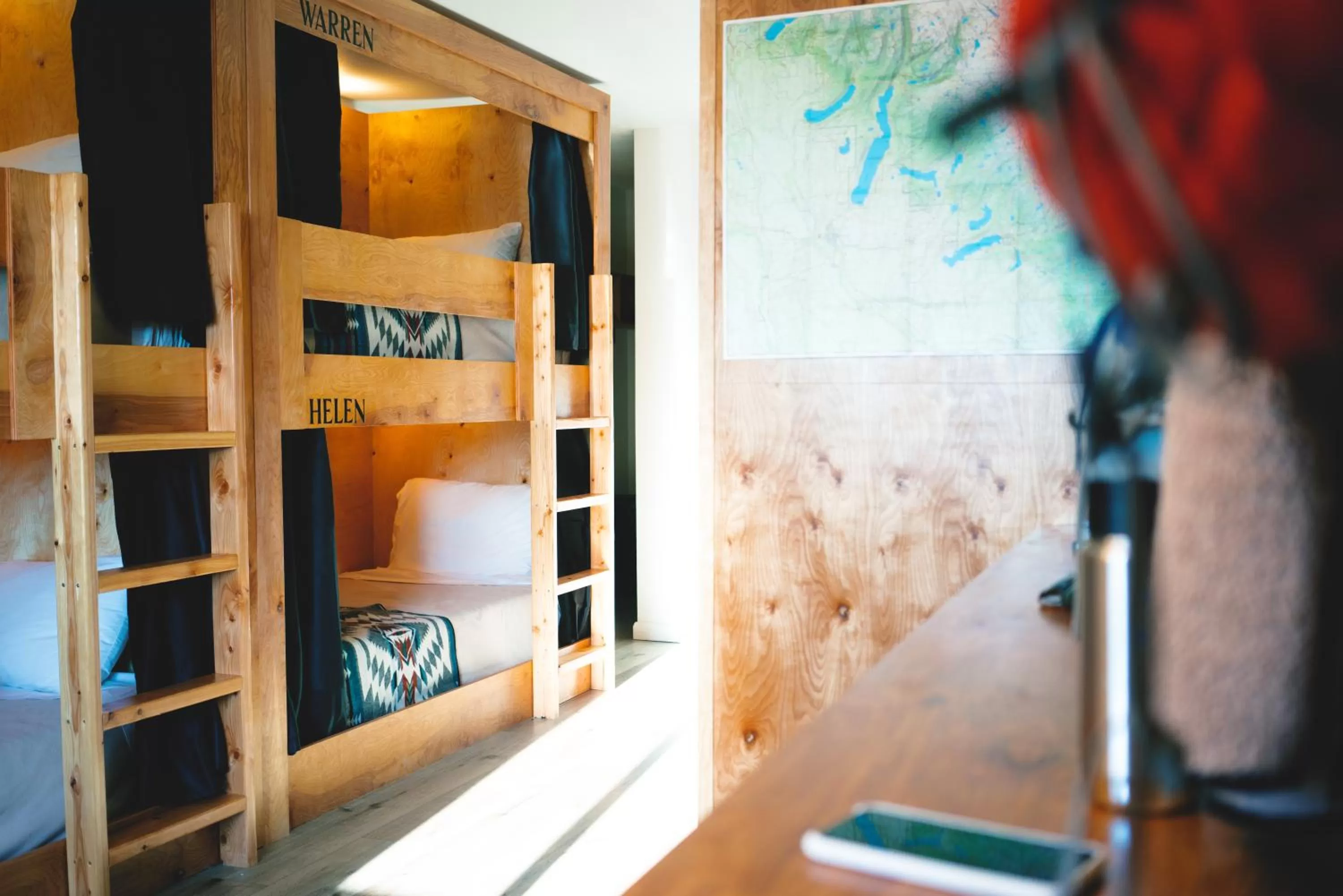 bunk bed in Jackalope Motor Lodge