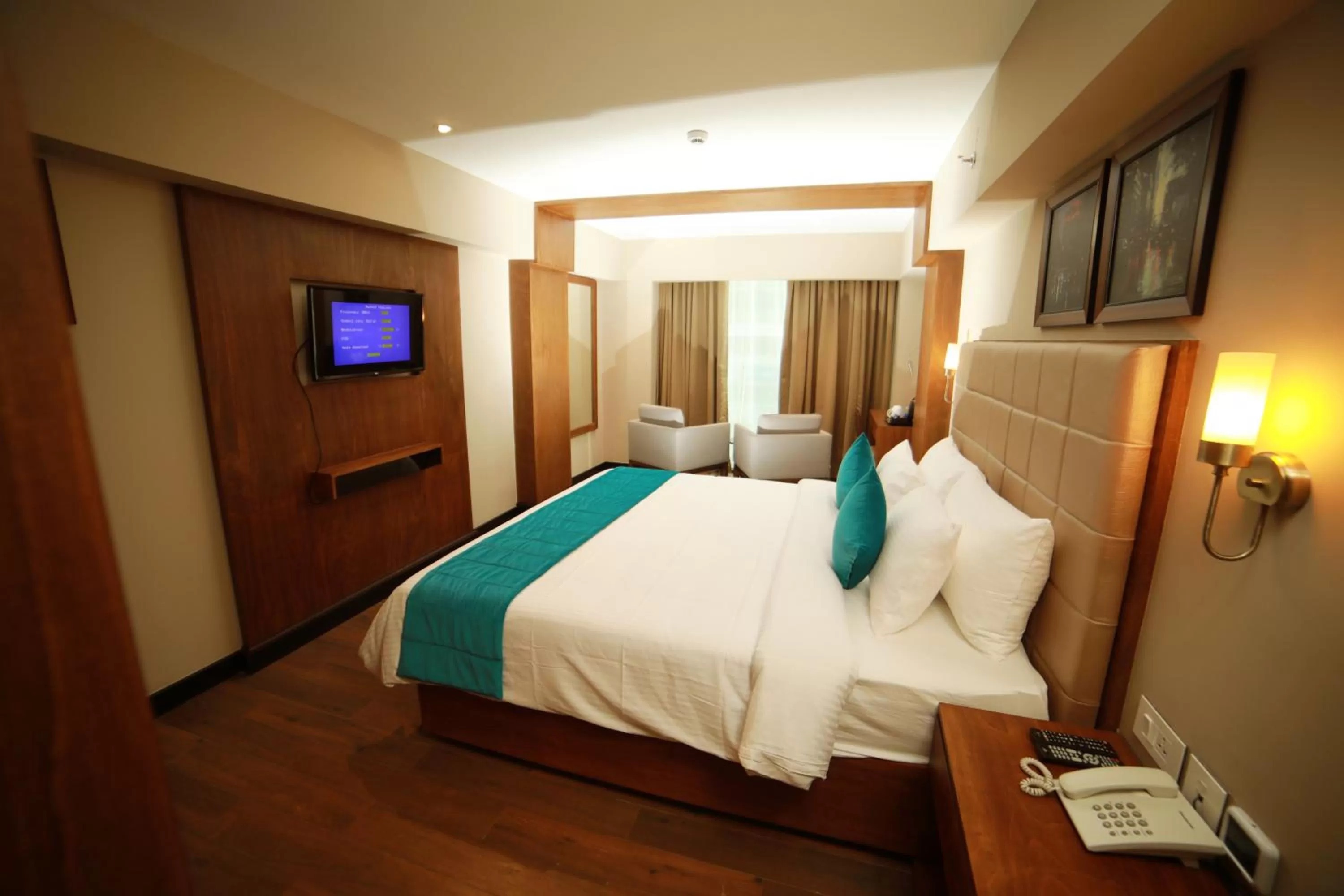 Bedroom, Bed in YASH INTERNATIONAL