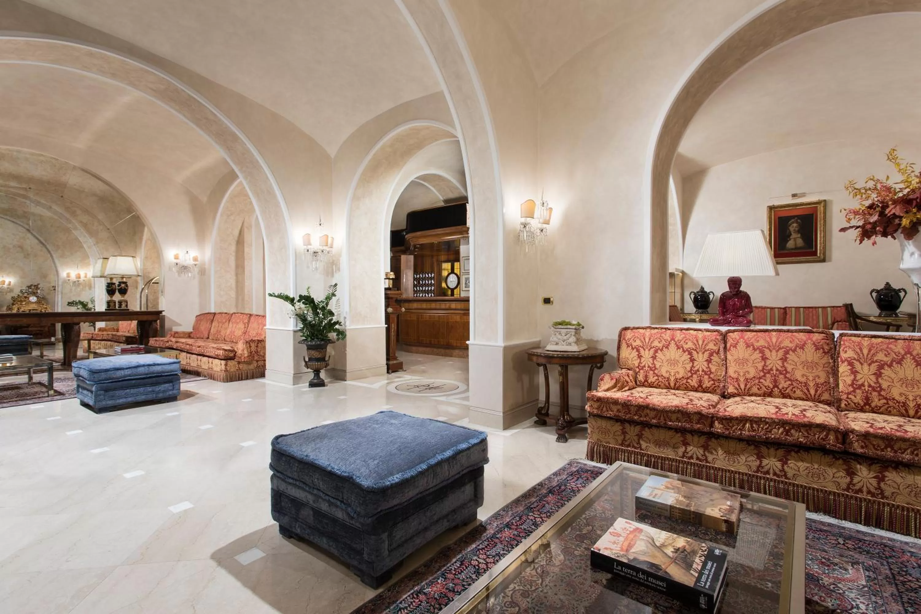 Lobby or reception in Marcella Royal Hotel - Rooftop Garden