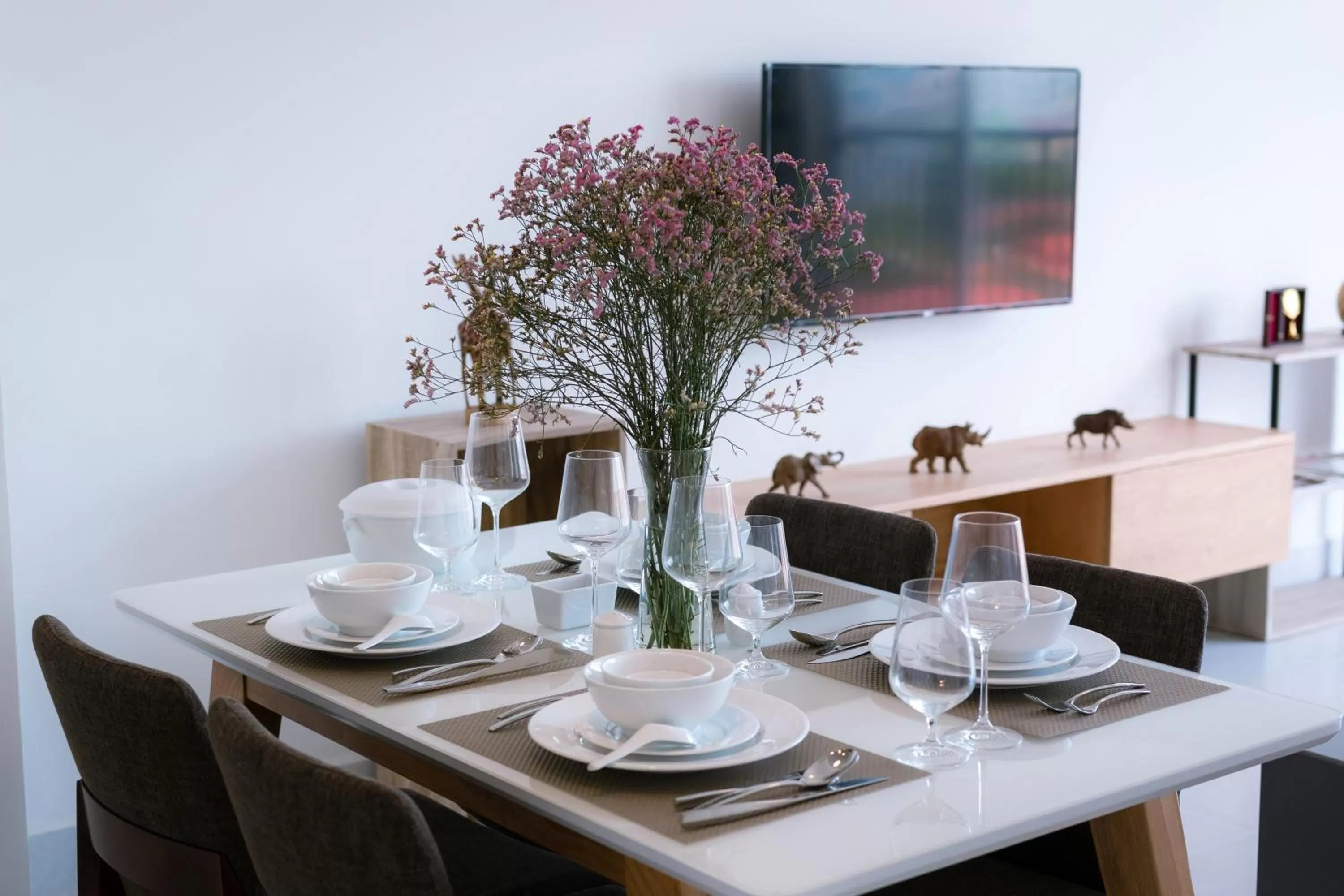 Dining area in Sun Apartment