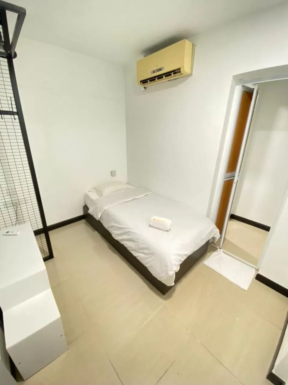 Bed in masroom Hotel Kuala Lumpur