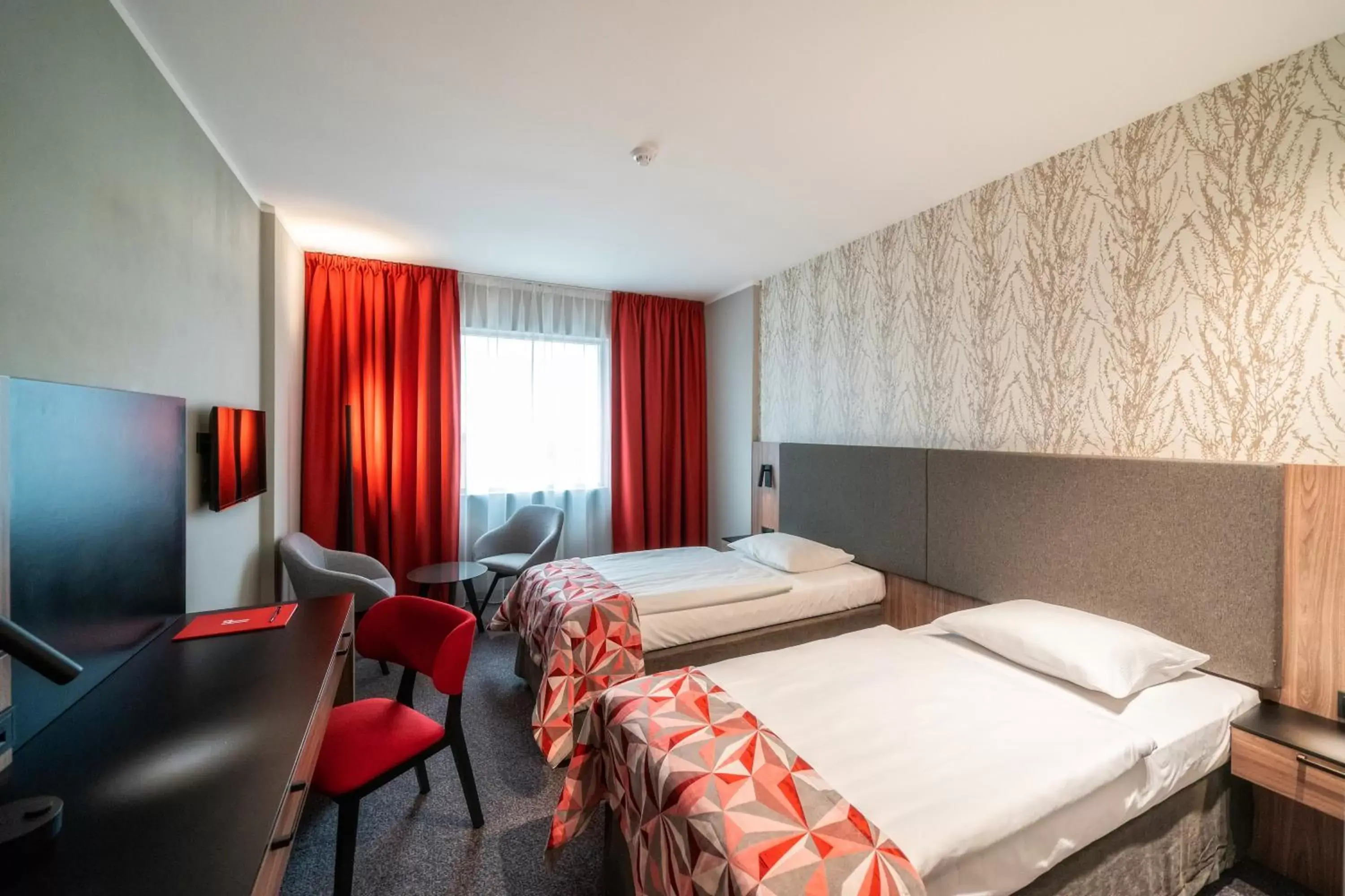 Standard Plus in HP Park Plaza Standard Plus in HP Park Plaza