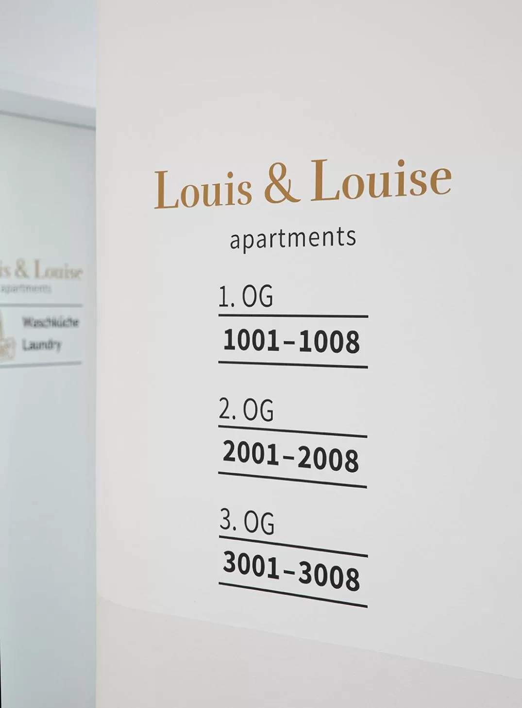 Property logo or sign in Louis & Louise Apartments & Rooms I Digital Check In