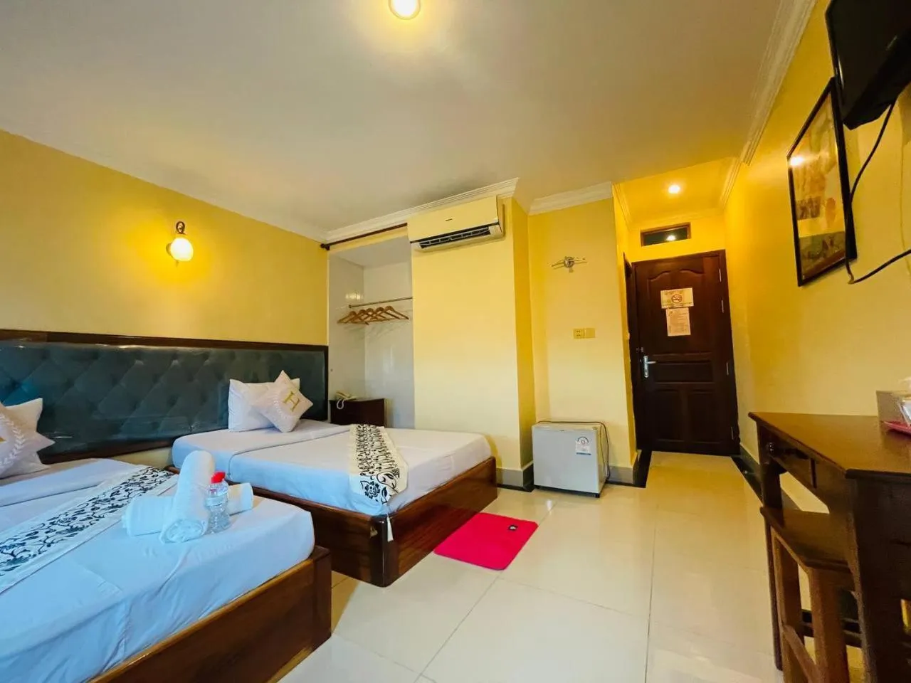 Bed in Spean Meas Hotel