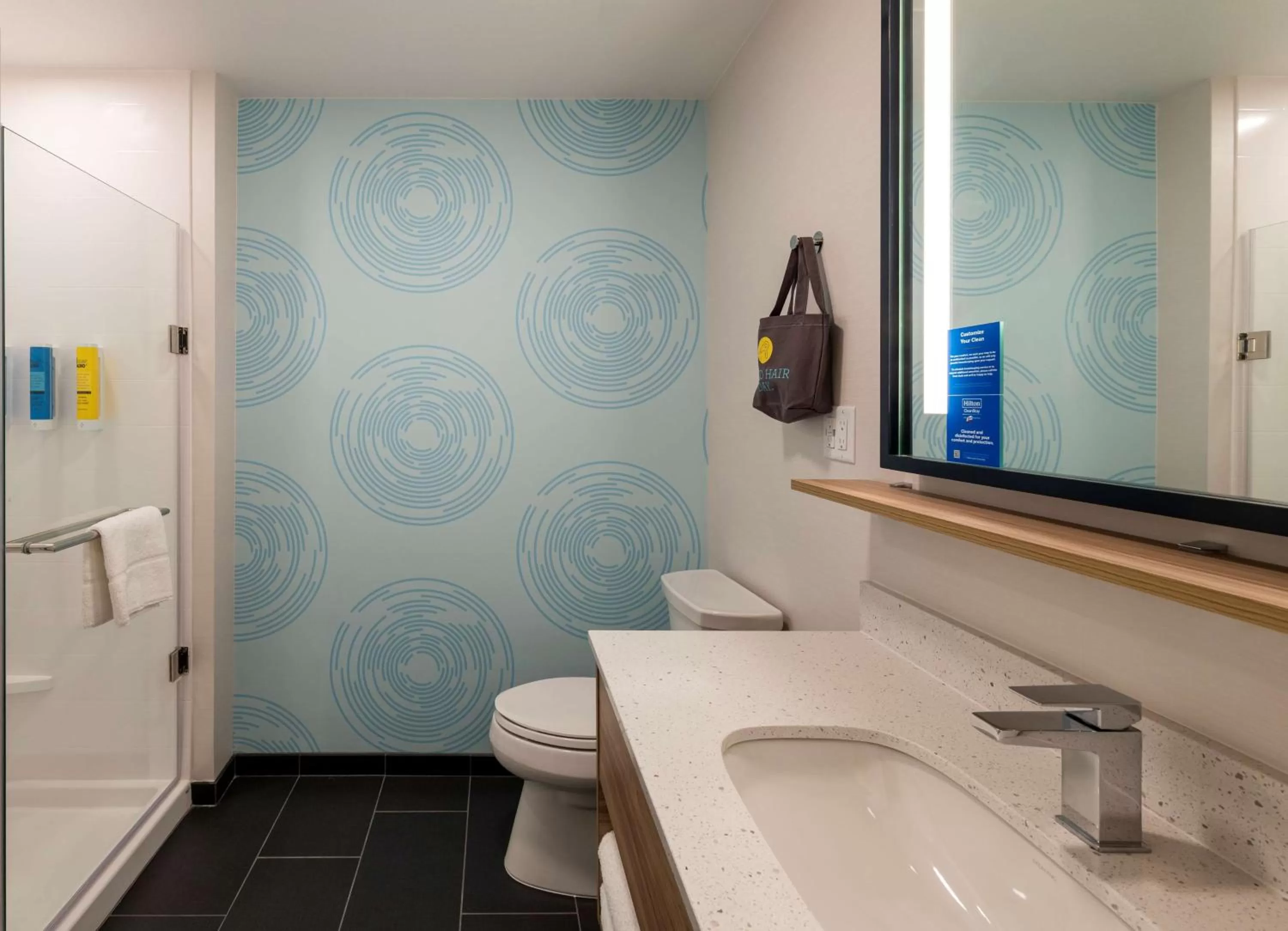 Bathroom in Tru By Hilton Phoenix Glendale Westgate