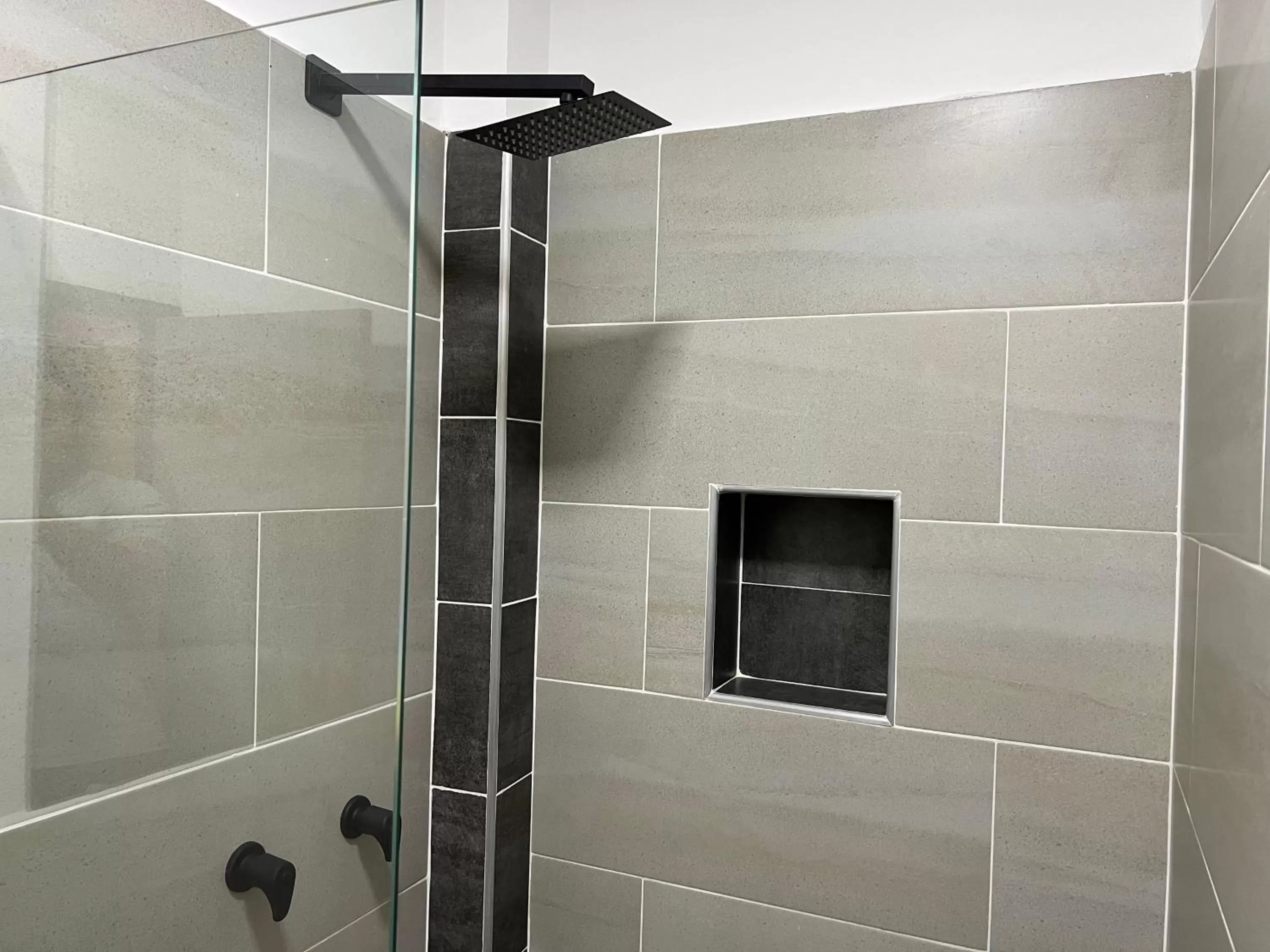 Shower, Bathroom in HOTEL 9.5 SAN FERNANDO