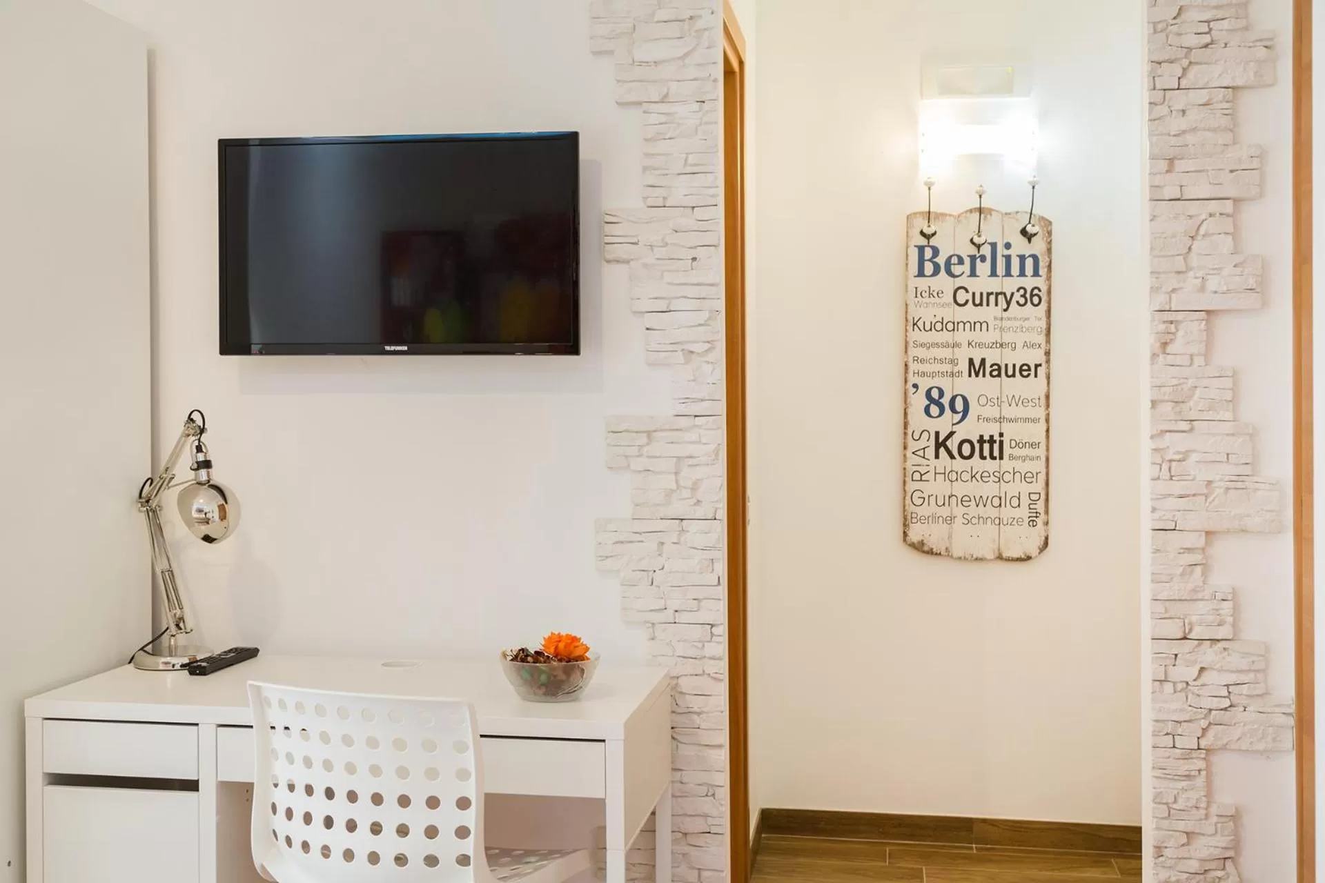 Bedroom in Donna Gina