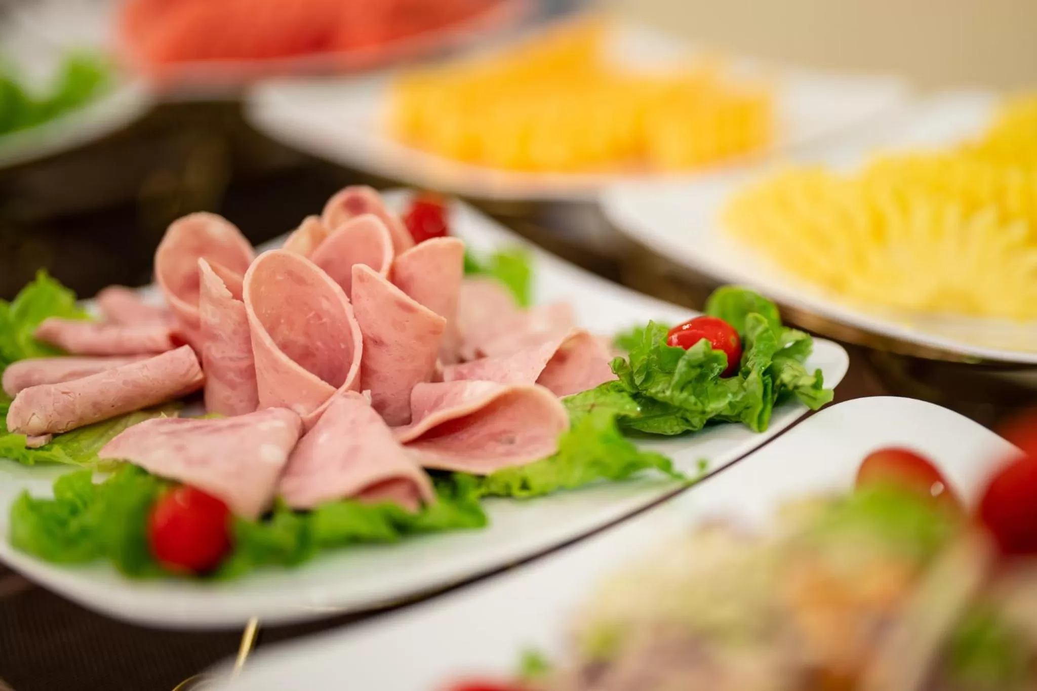 Restaurant/places to eat in Golden Legend Boutique Hotel