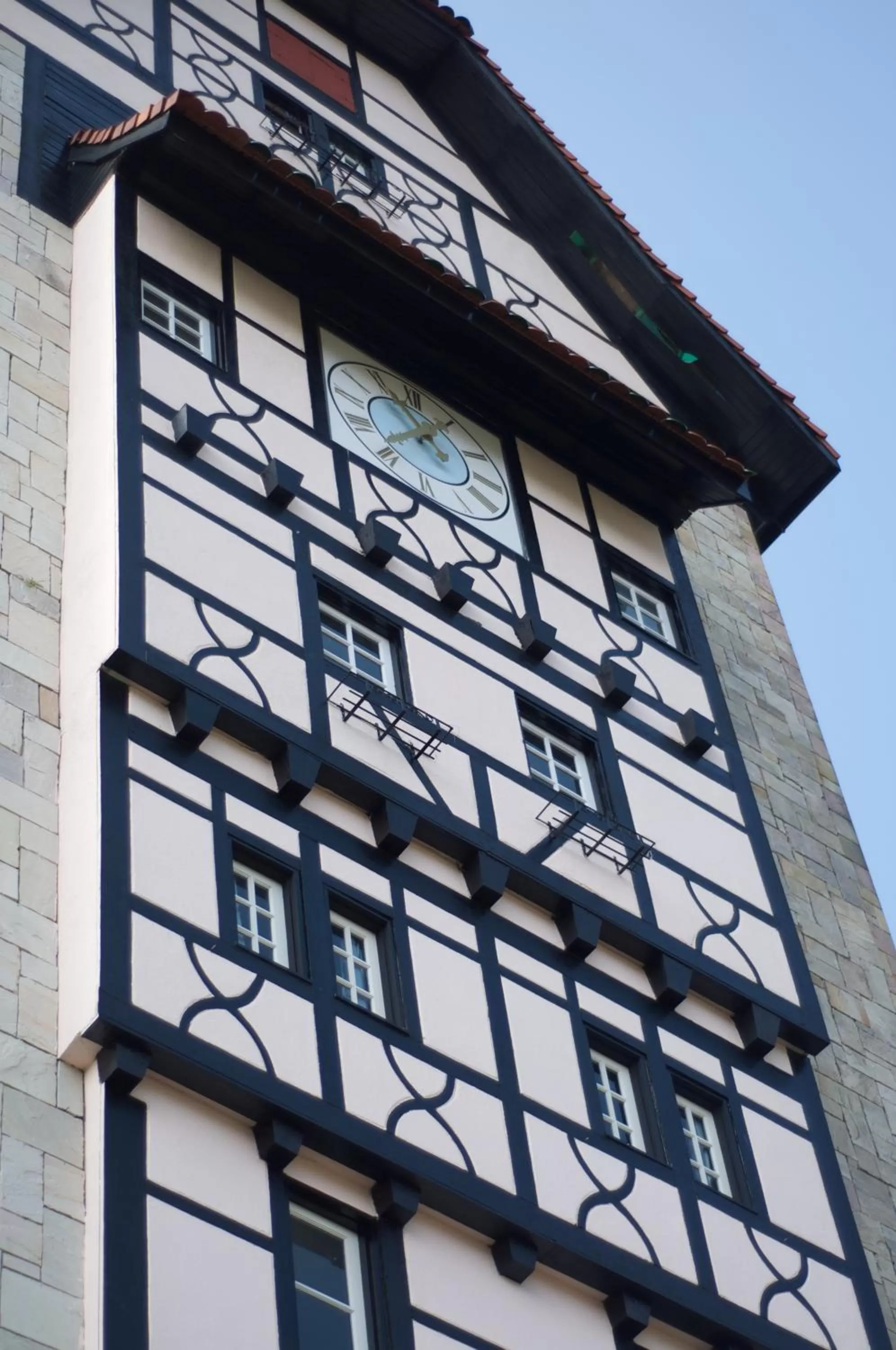Facade/entrance in Colmar Tropicale