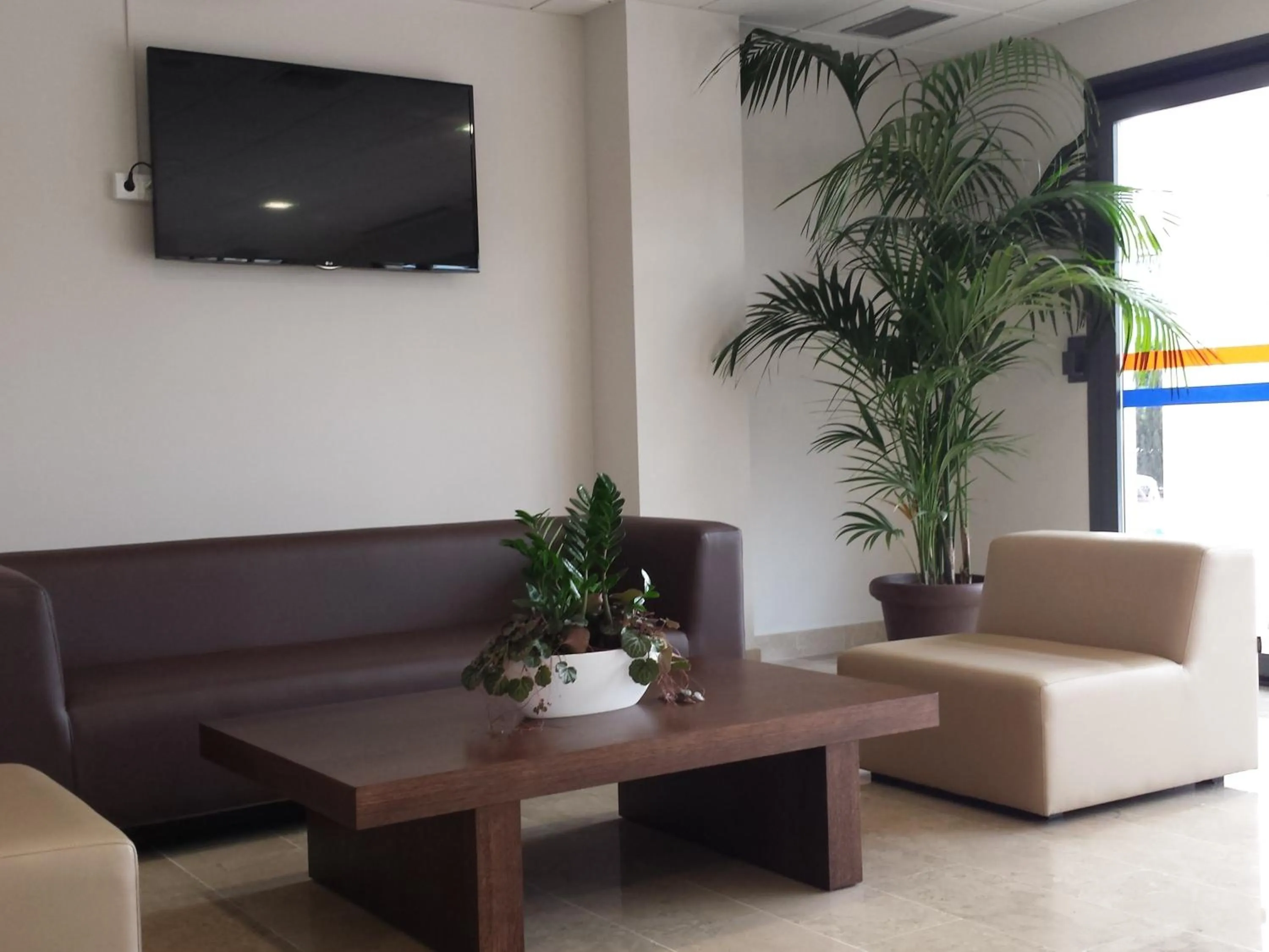 Communal lounge/ TV room in Hotel Adaria Vera