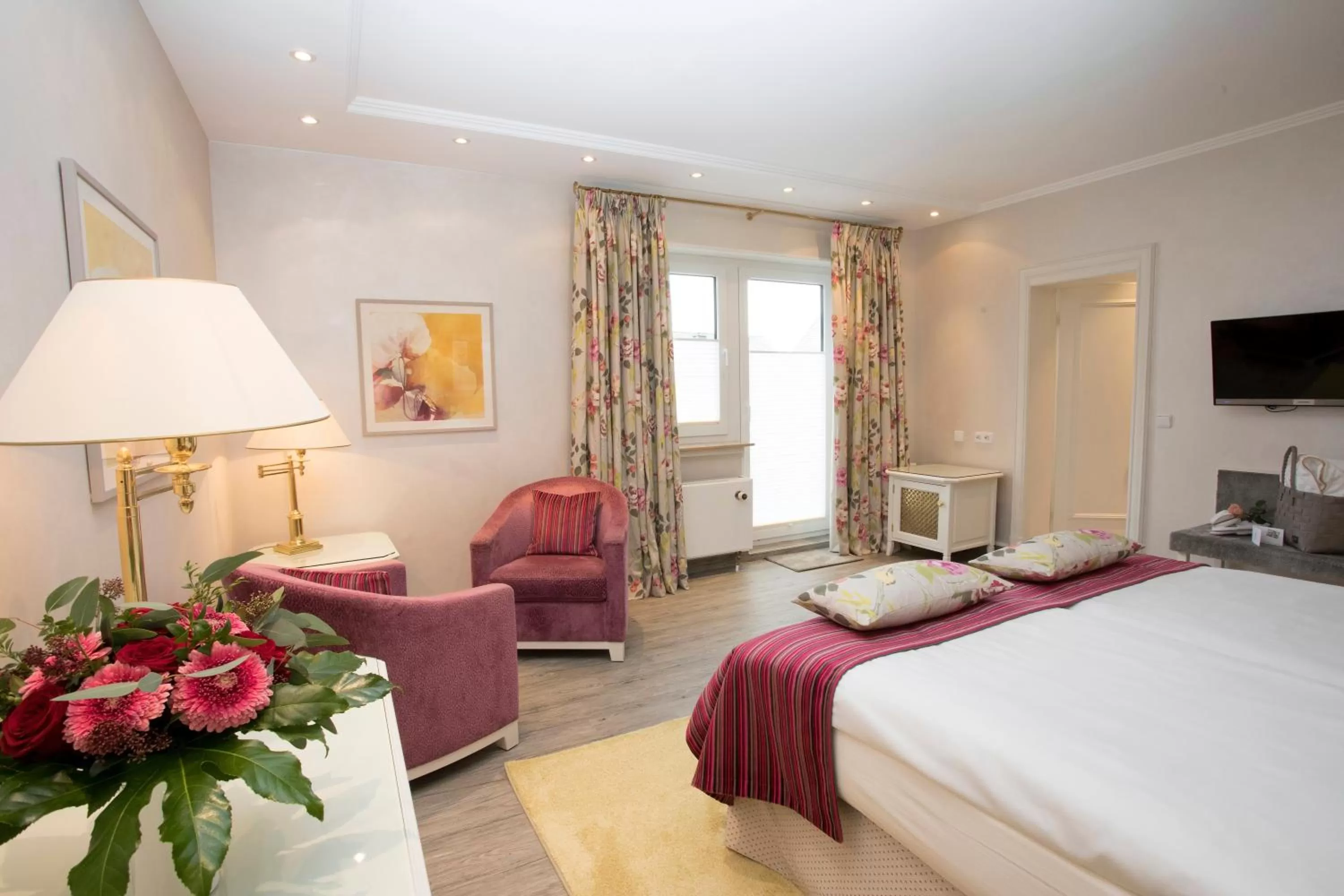 Bed in Romantik Berghotel Astenkrone