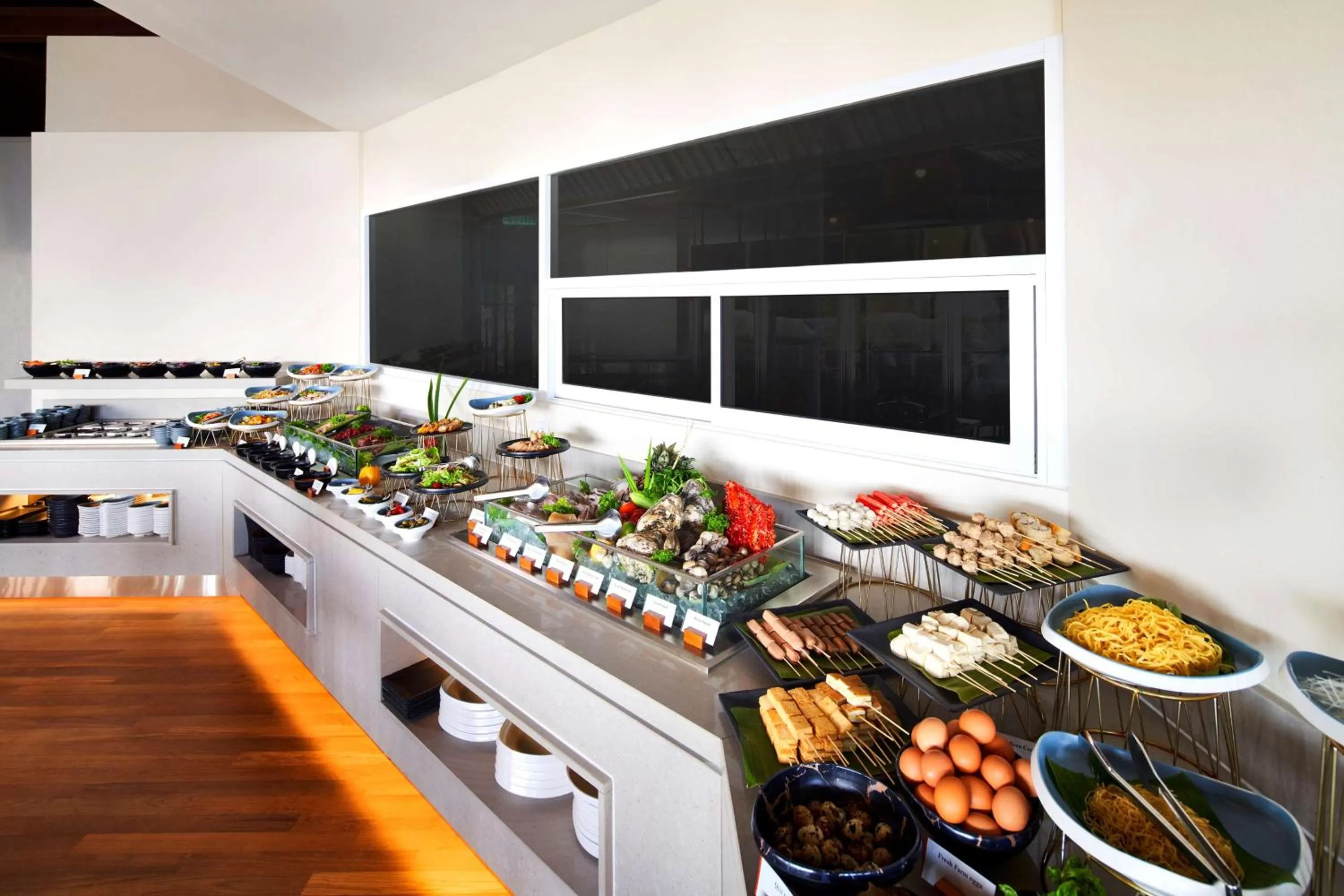 Restaurant/places to eat in DoubleTree by Hilton Damai Laut