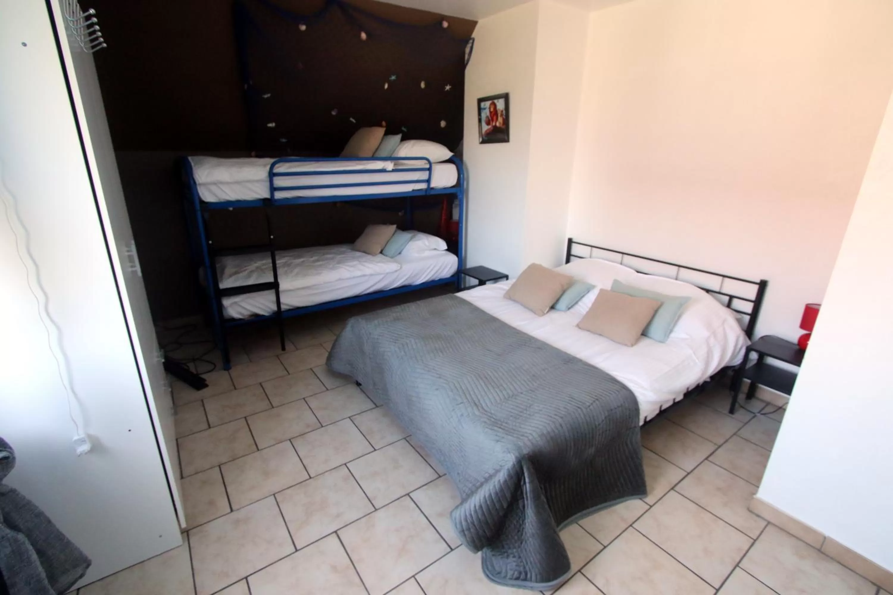 View (from property/room), Bed in Chambre d'hôte Blankenberge