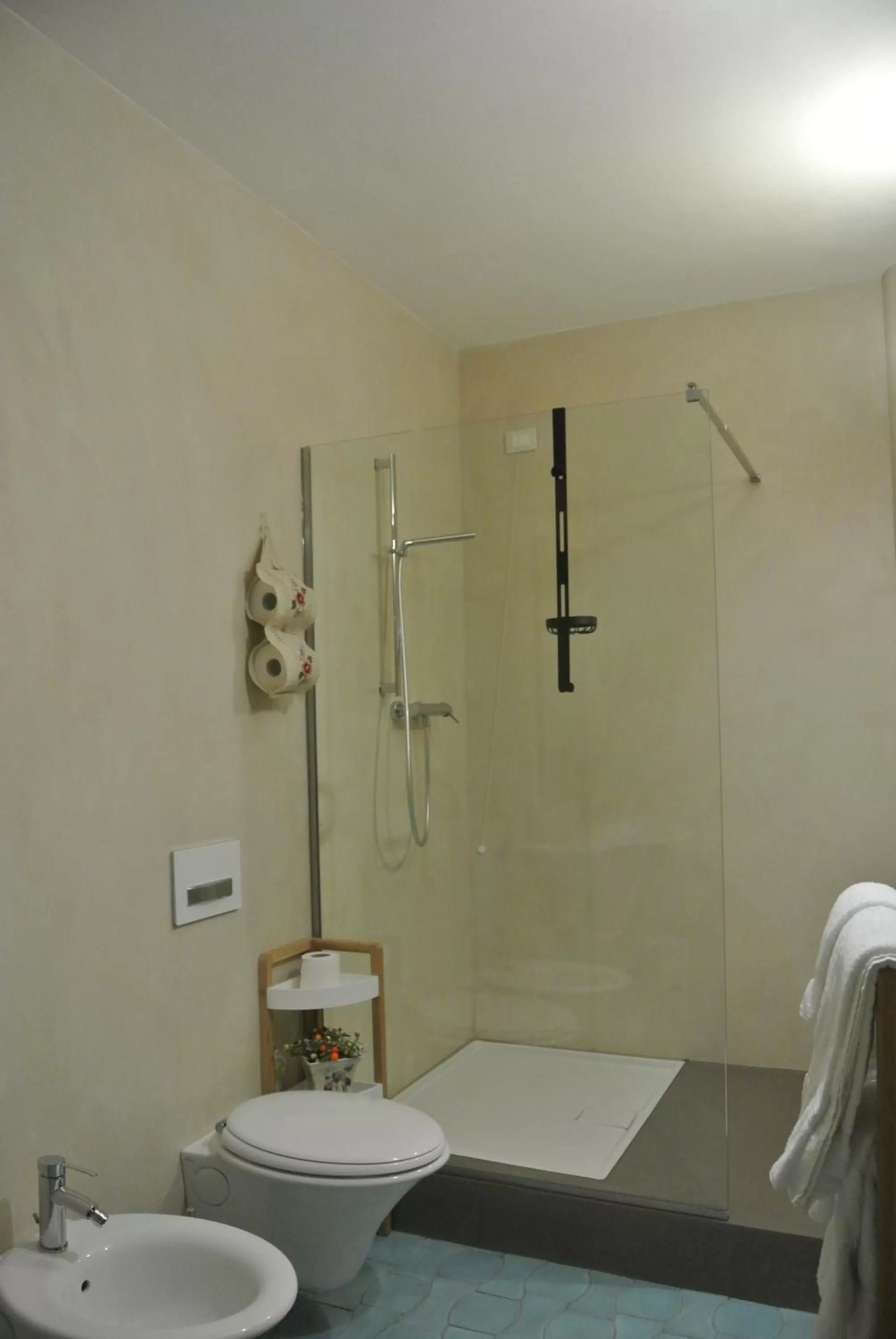 Shower in campagnoli