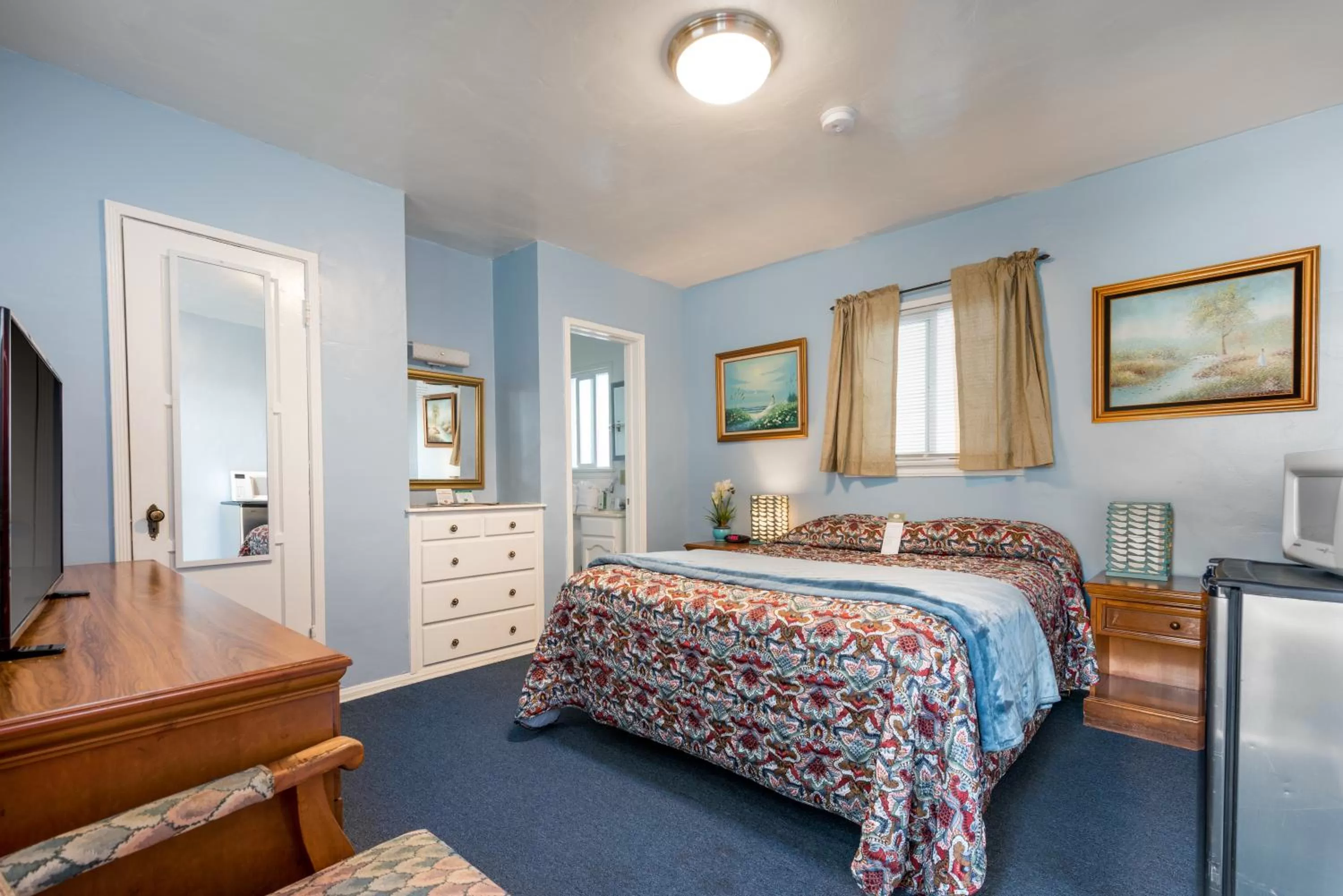 Bed in Wilshire Motel