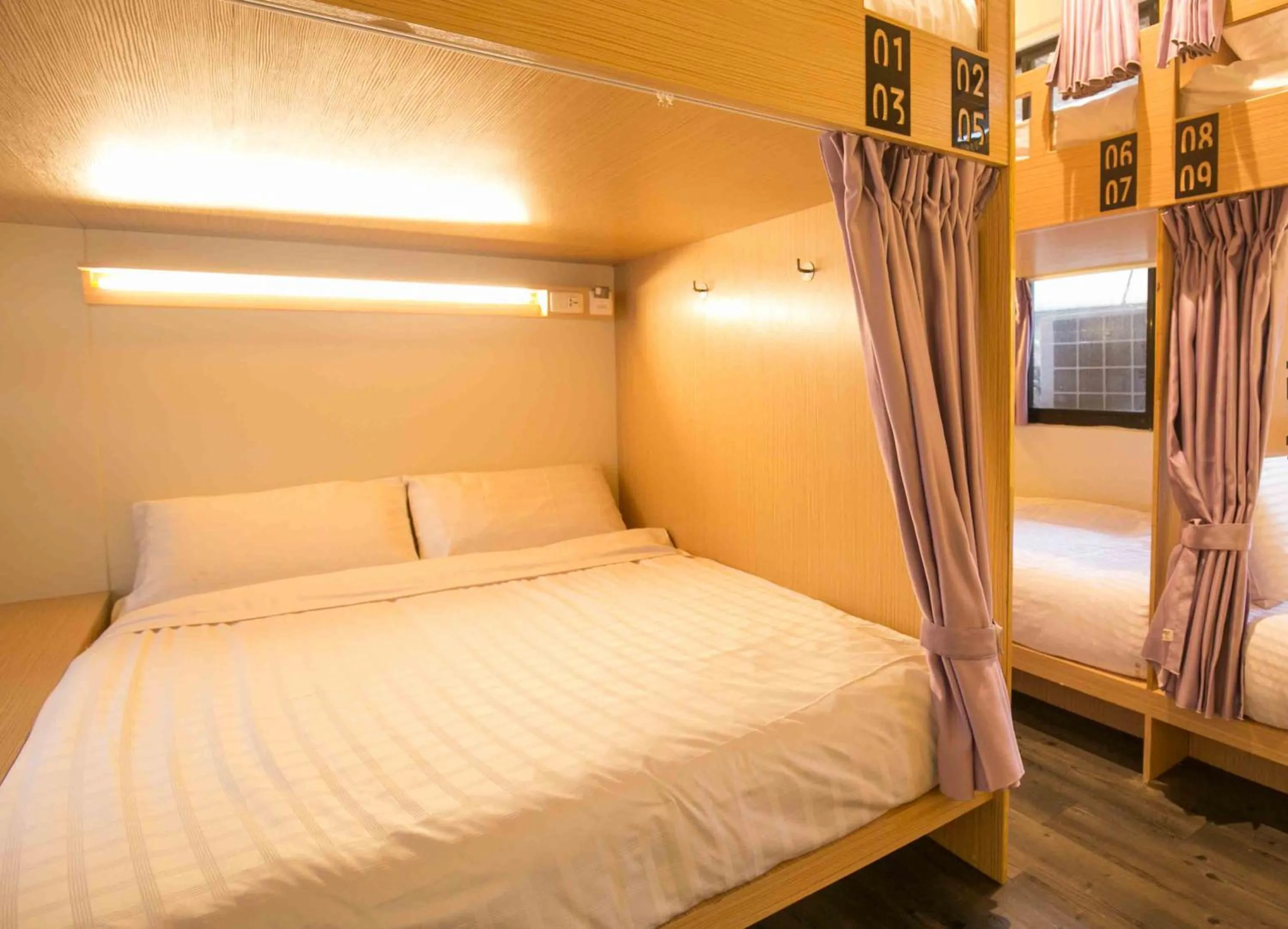 bunk bed, Bed in Fun Inn Taipei Hostel