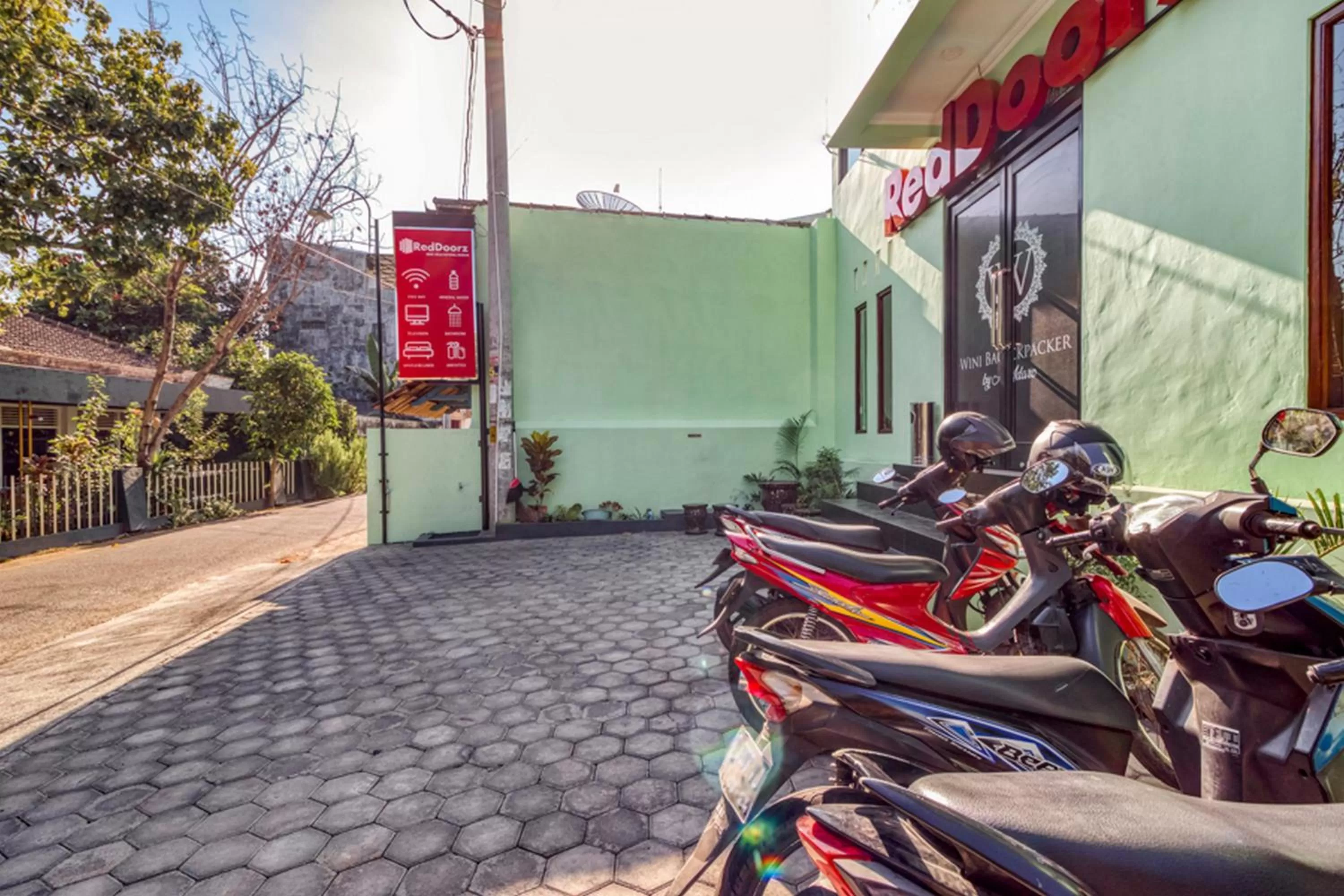 Parking in RedDoorz near Jogja National Museum