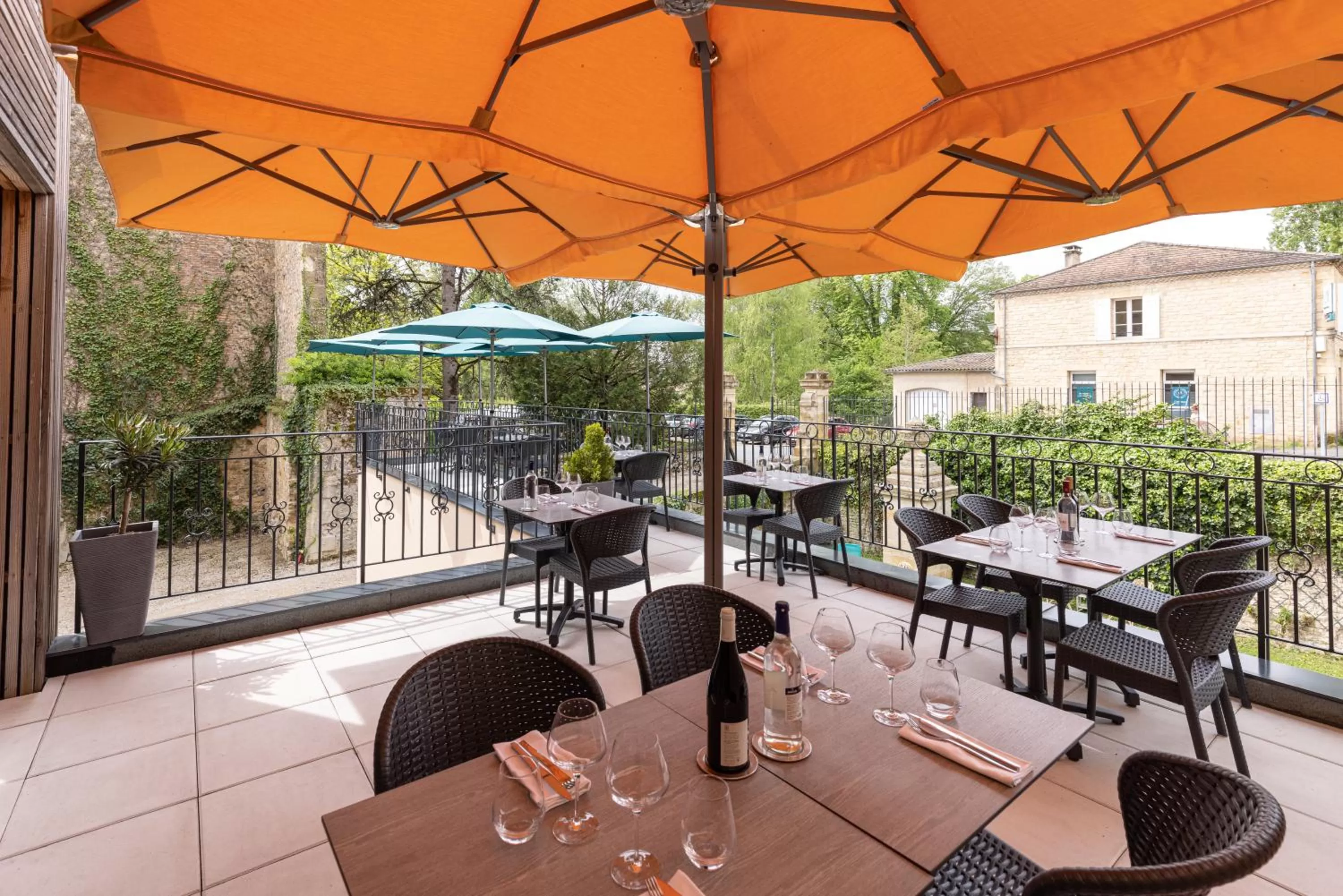 Restaurant/places to eat in Hôtel-Restaurant des Augustins