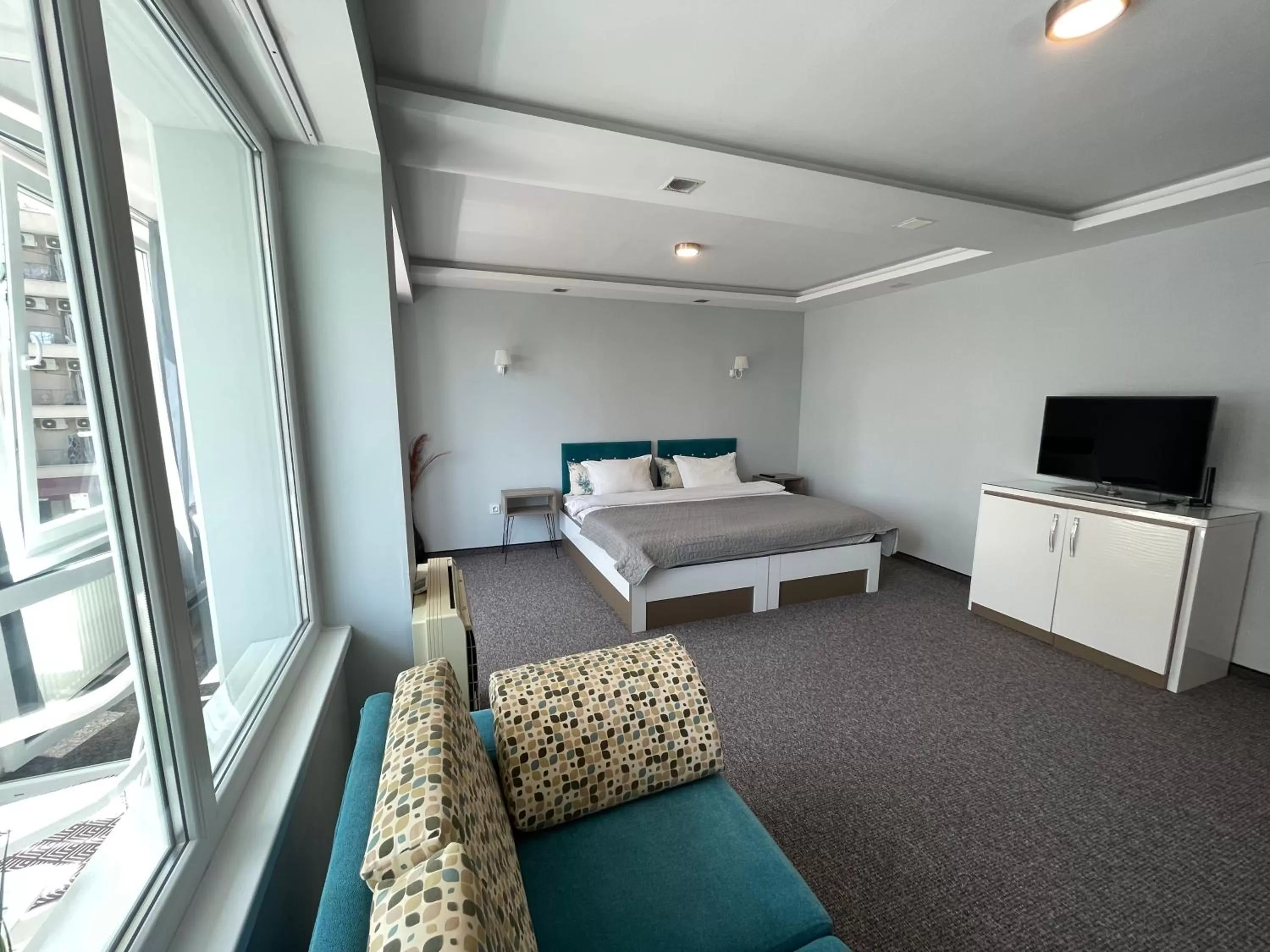 Photo of the whole room, Bed in White Rose Family Guest House