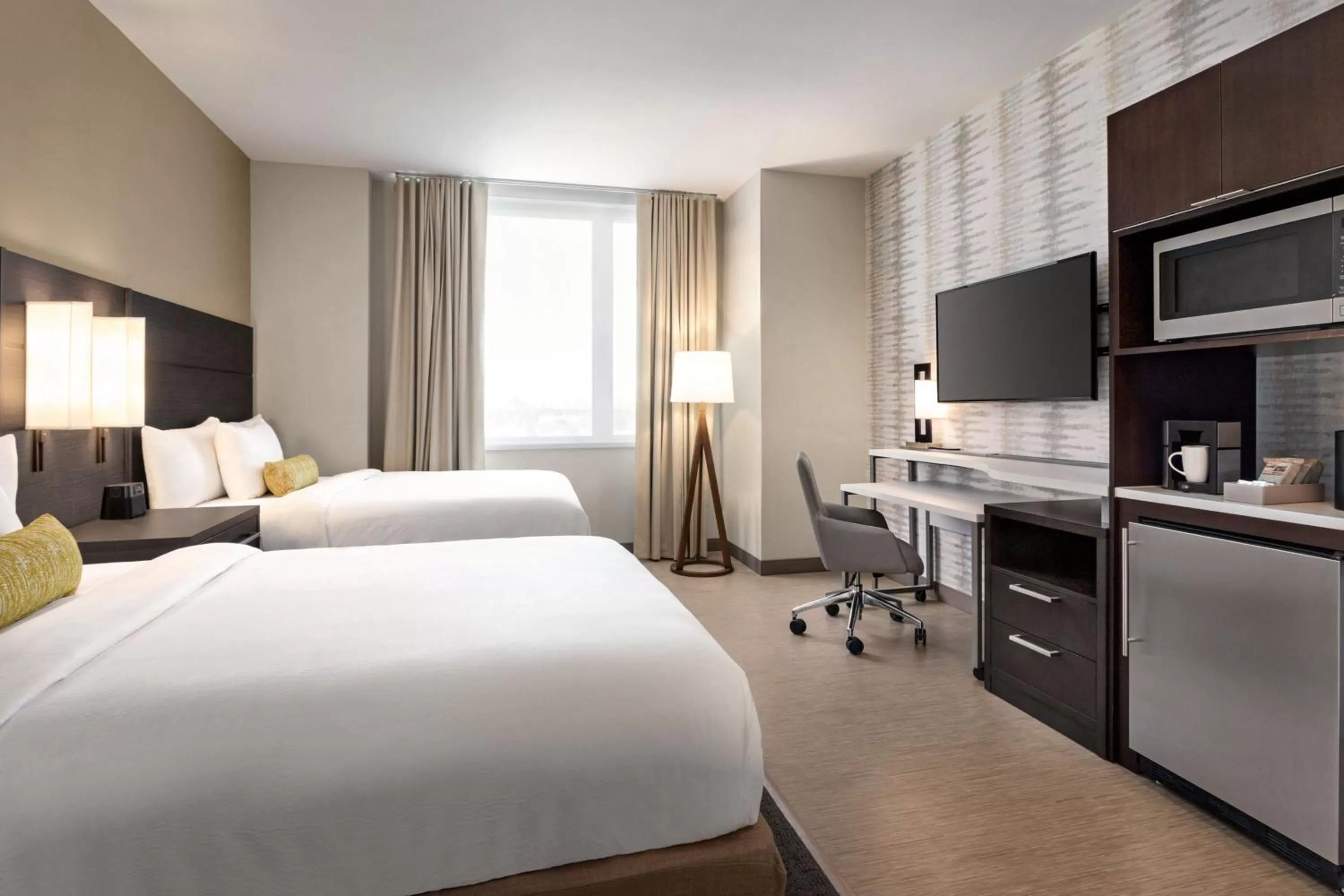 Photo of the whole room, Bed in Residence Inn by Marriott New York JFK Airport