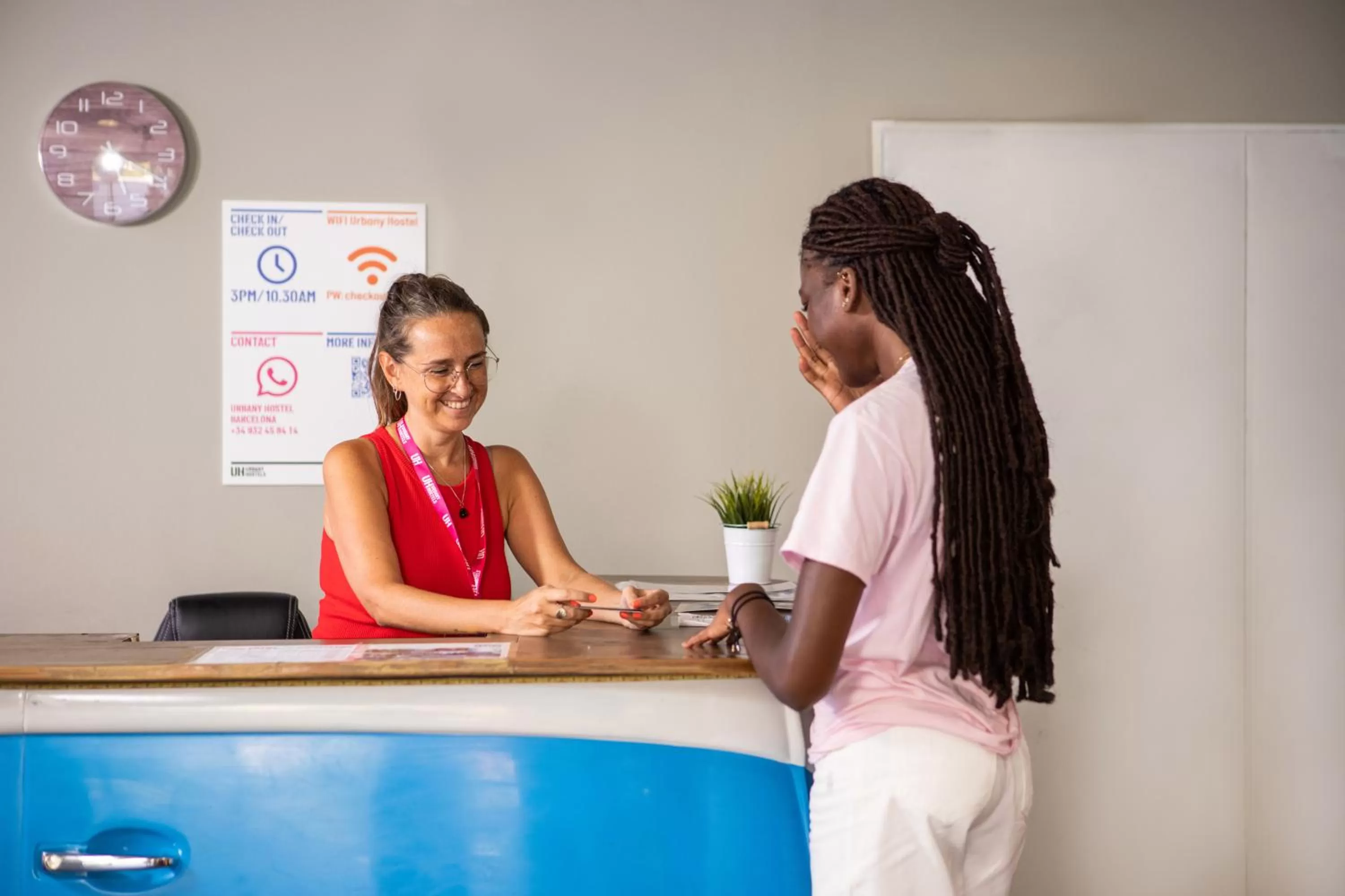 Lobby or reception in Urbany Hostel Barcelona