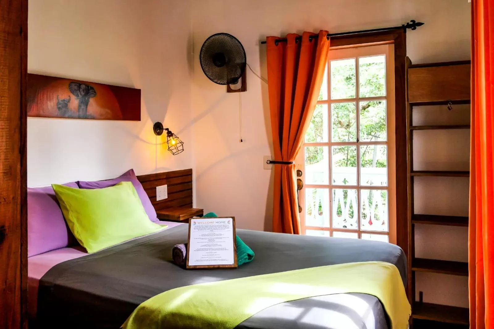 Bedroom, Bed in Barrbra BnB Over The Sea