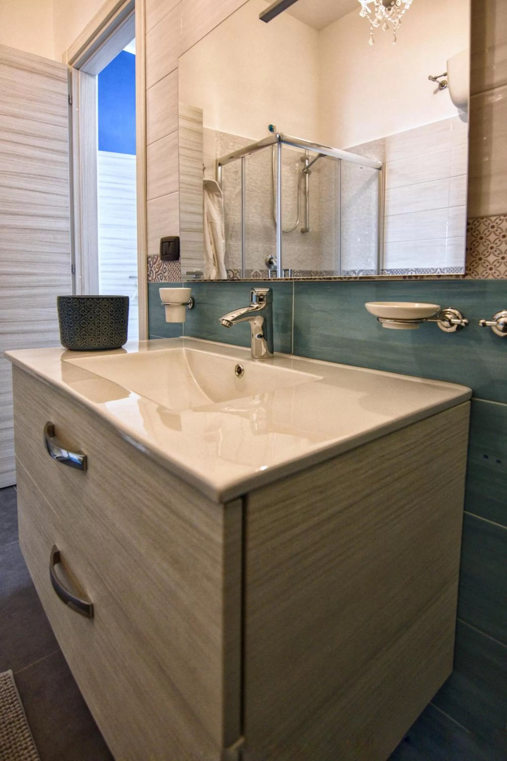 Shower in B&B Grazia