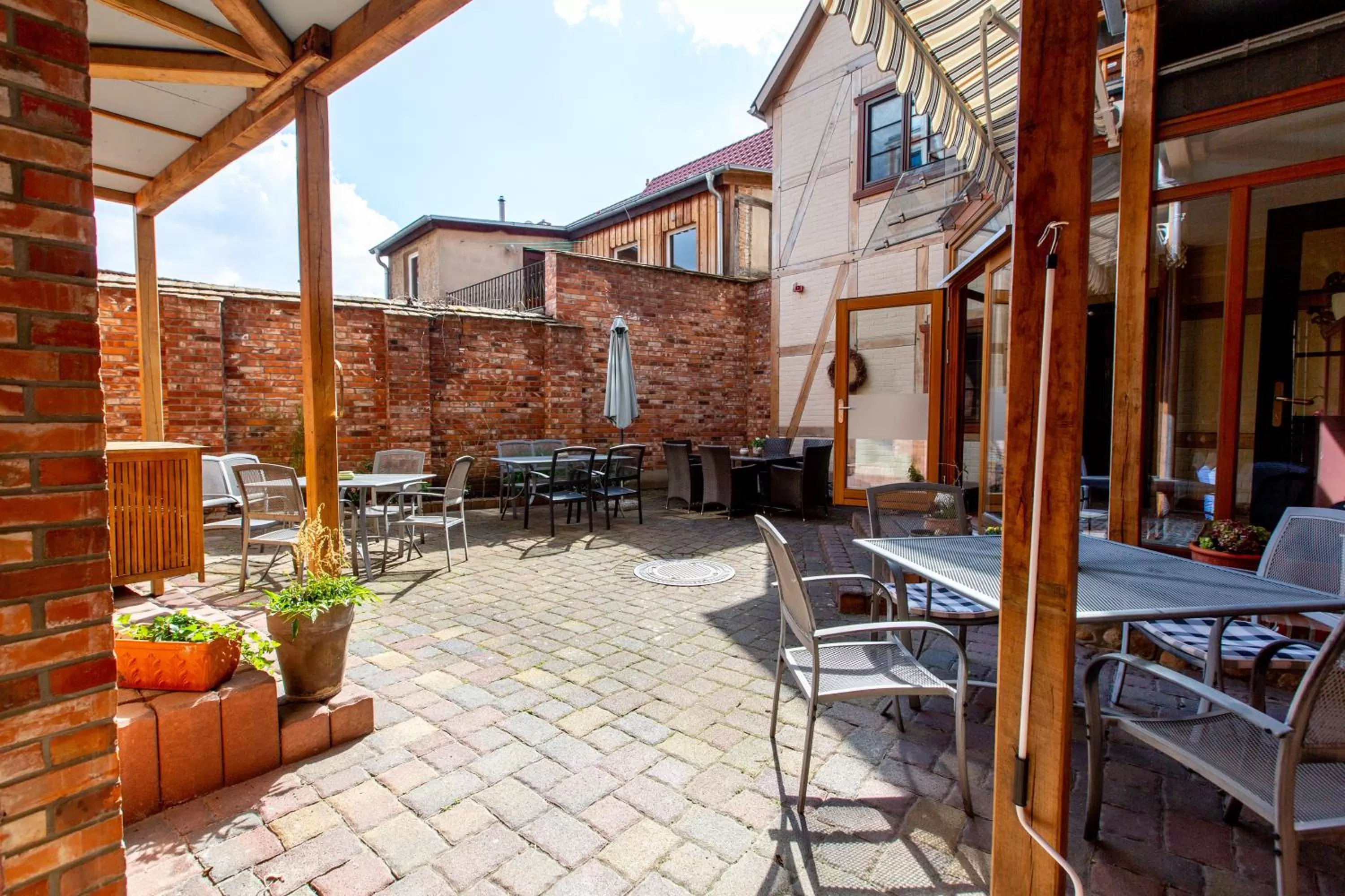 Property building in Hotel Haus Sajons