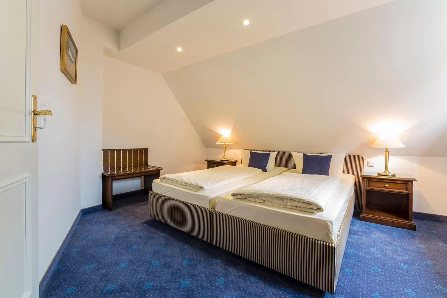 Photo of the whole room, Bed in Hotel Am Yachthafen