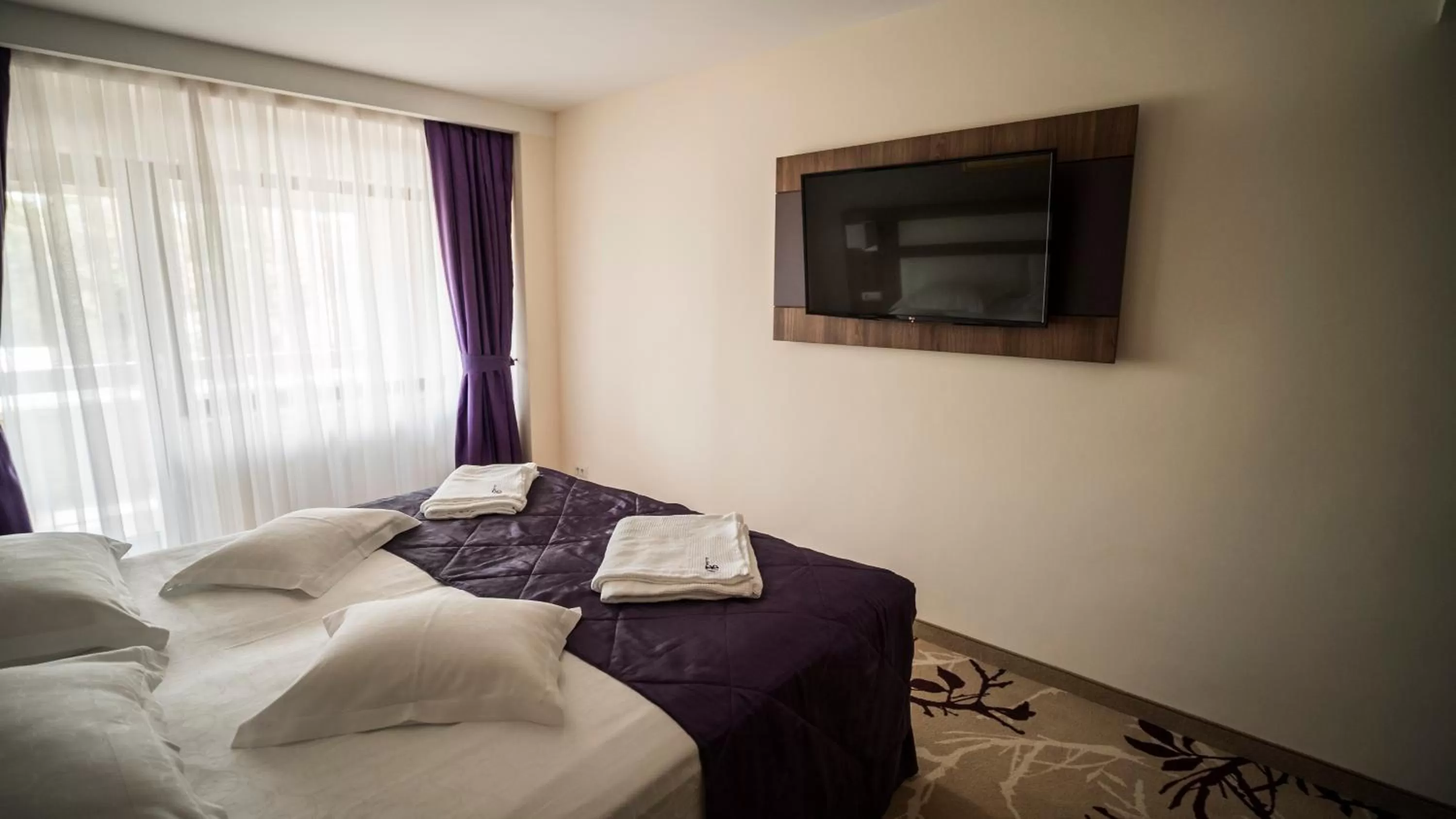 Bed in New Belvedere