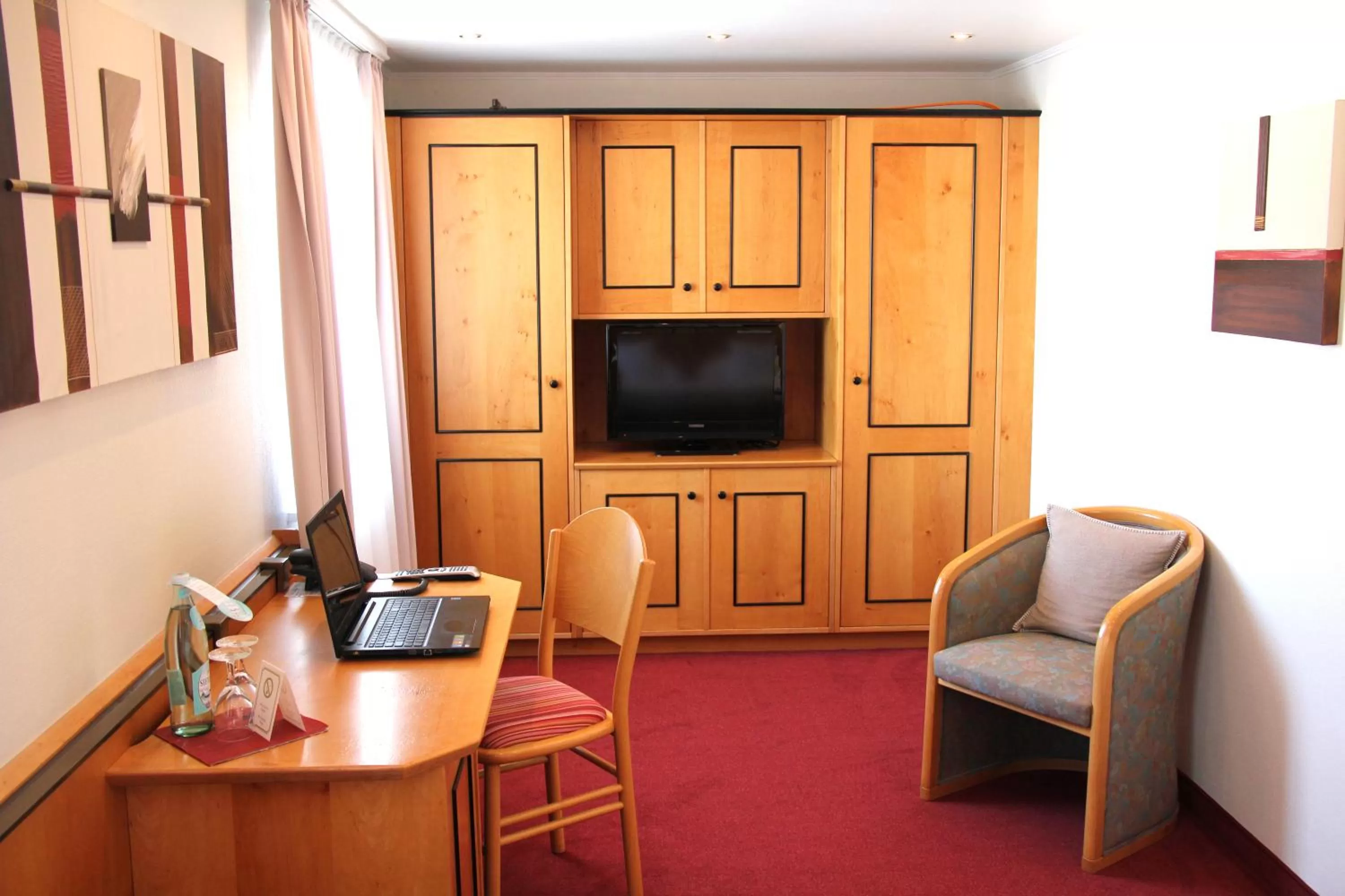 Photo of the whole room, TV/Entertainment Center in Hotel Riezler Hof