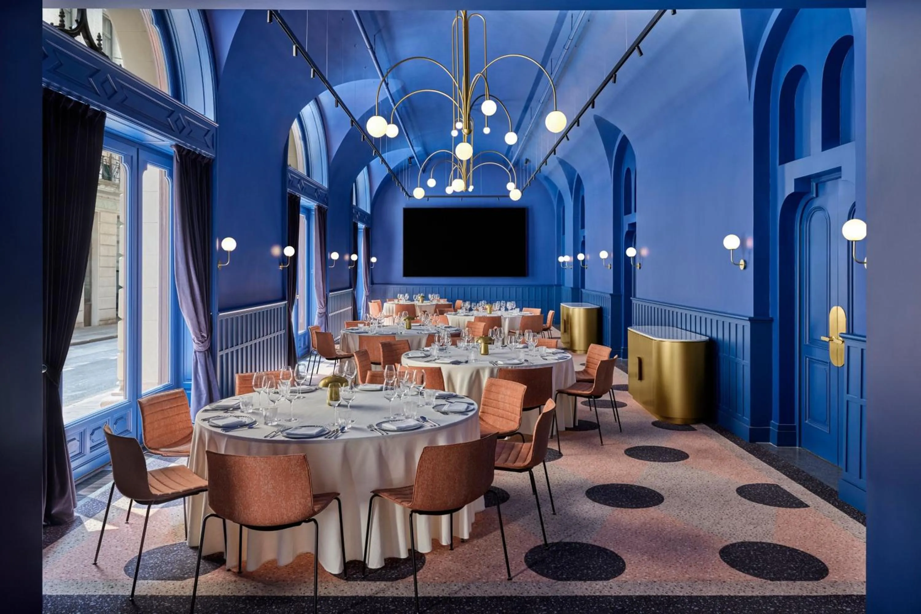 Meeting/conference room in W Budapest