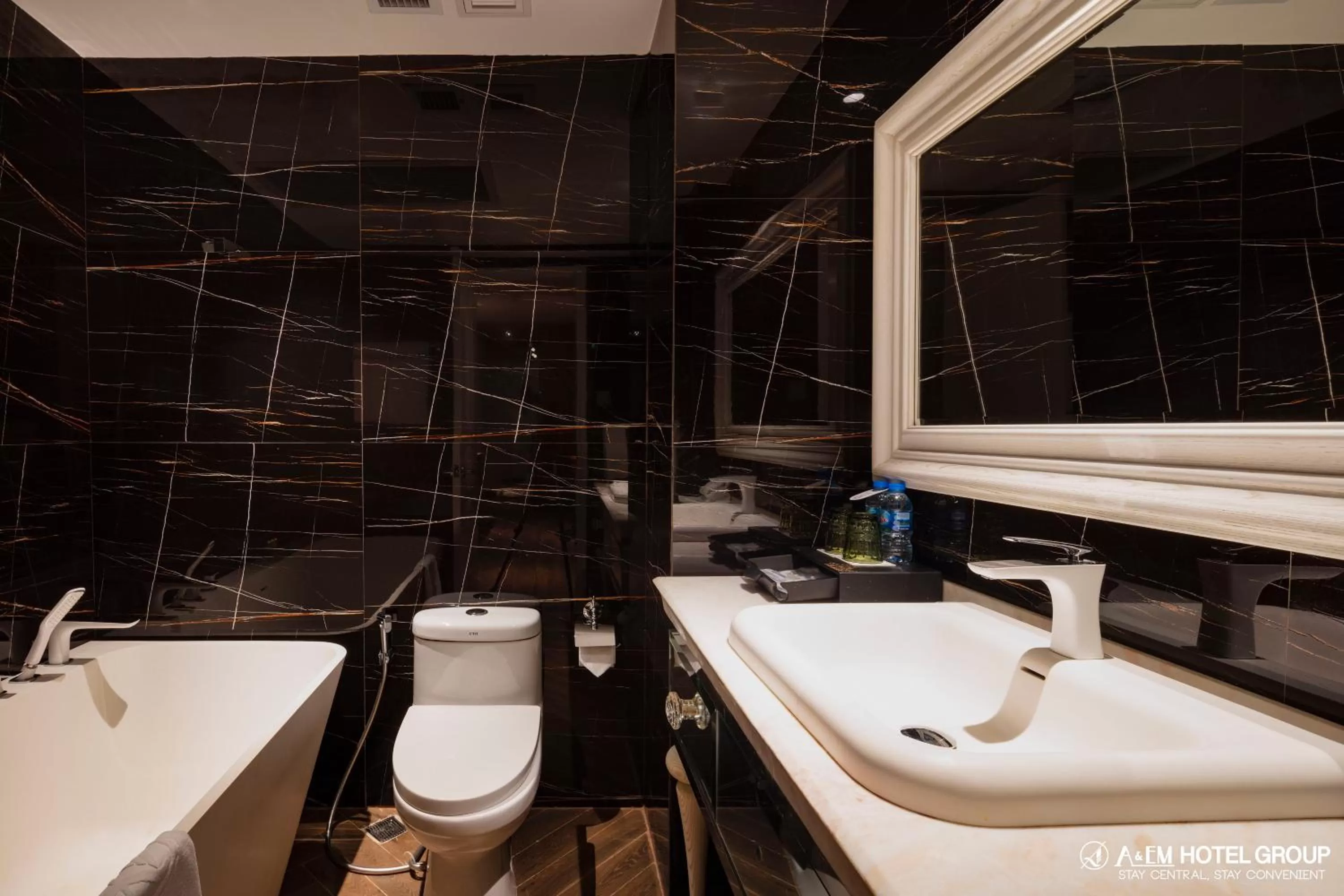 Bathroom in A&EM Saigon Hotel