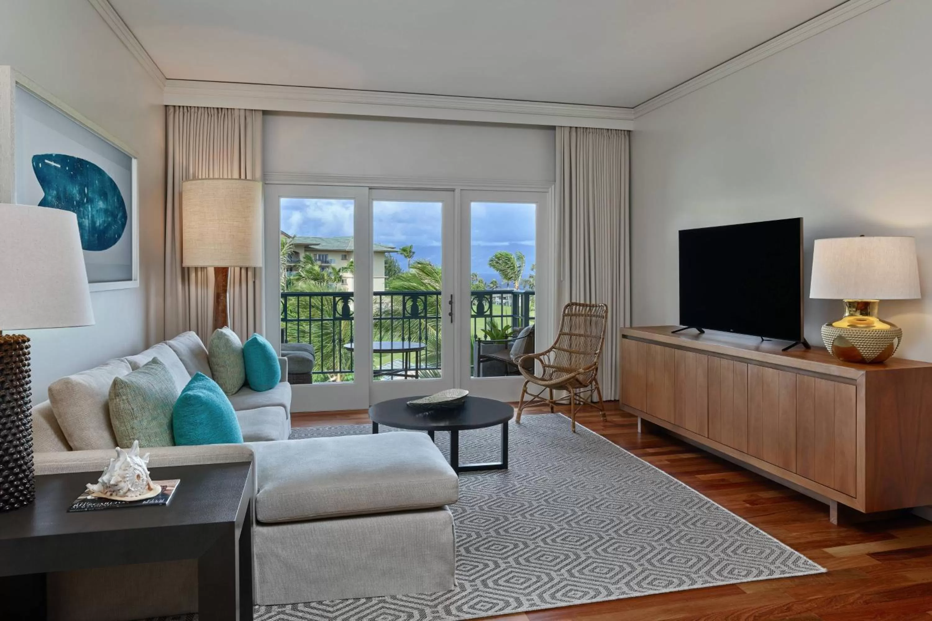Living room in The Ritz-Carlton Maui, Kapalua