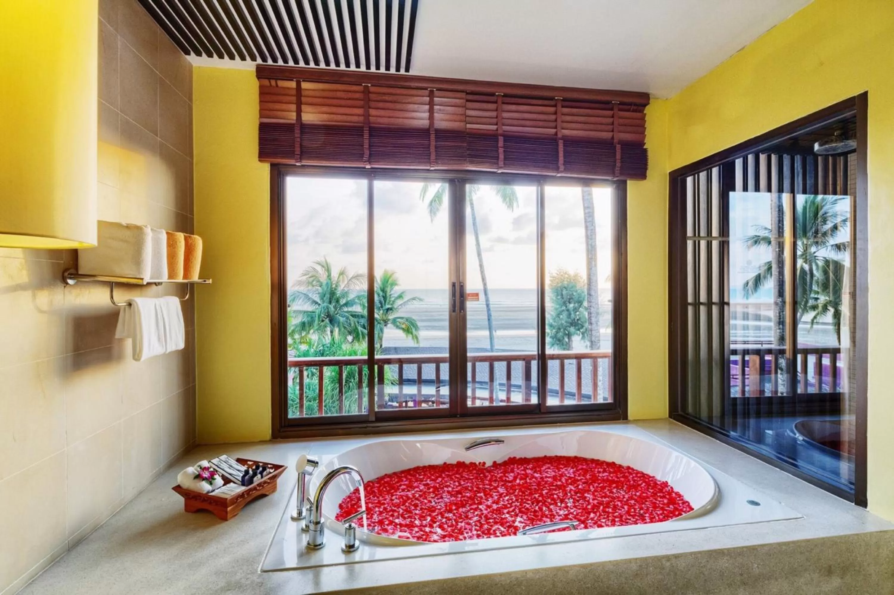Bathroom in Apsara Beachfront Resort & Villa