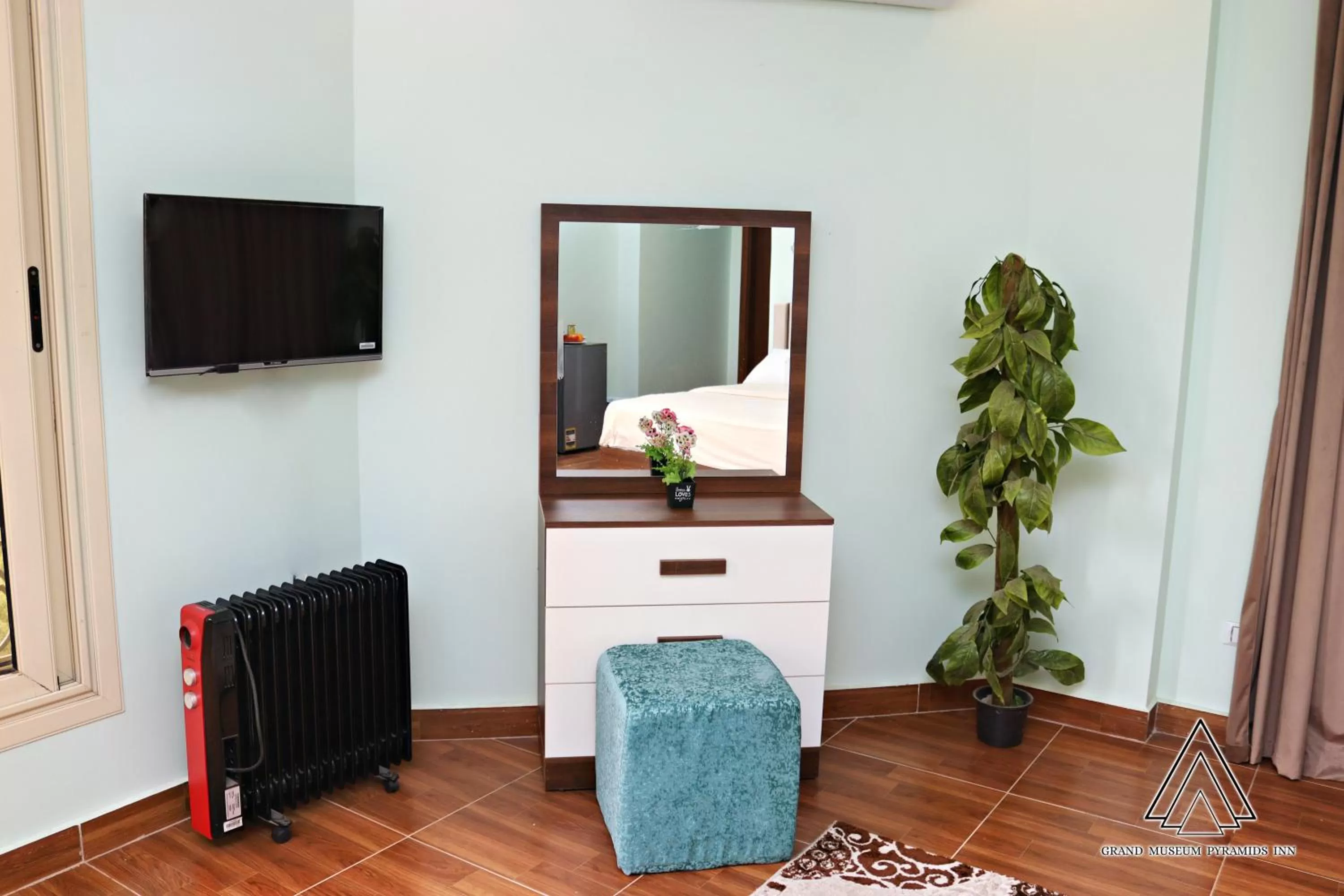 Grand Museum Pyramids Inn