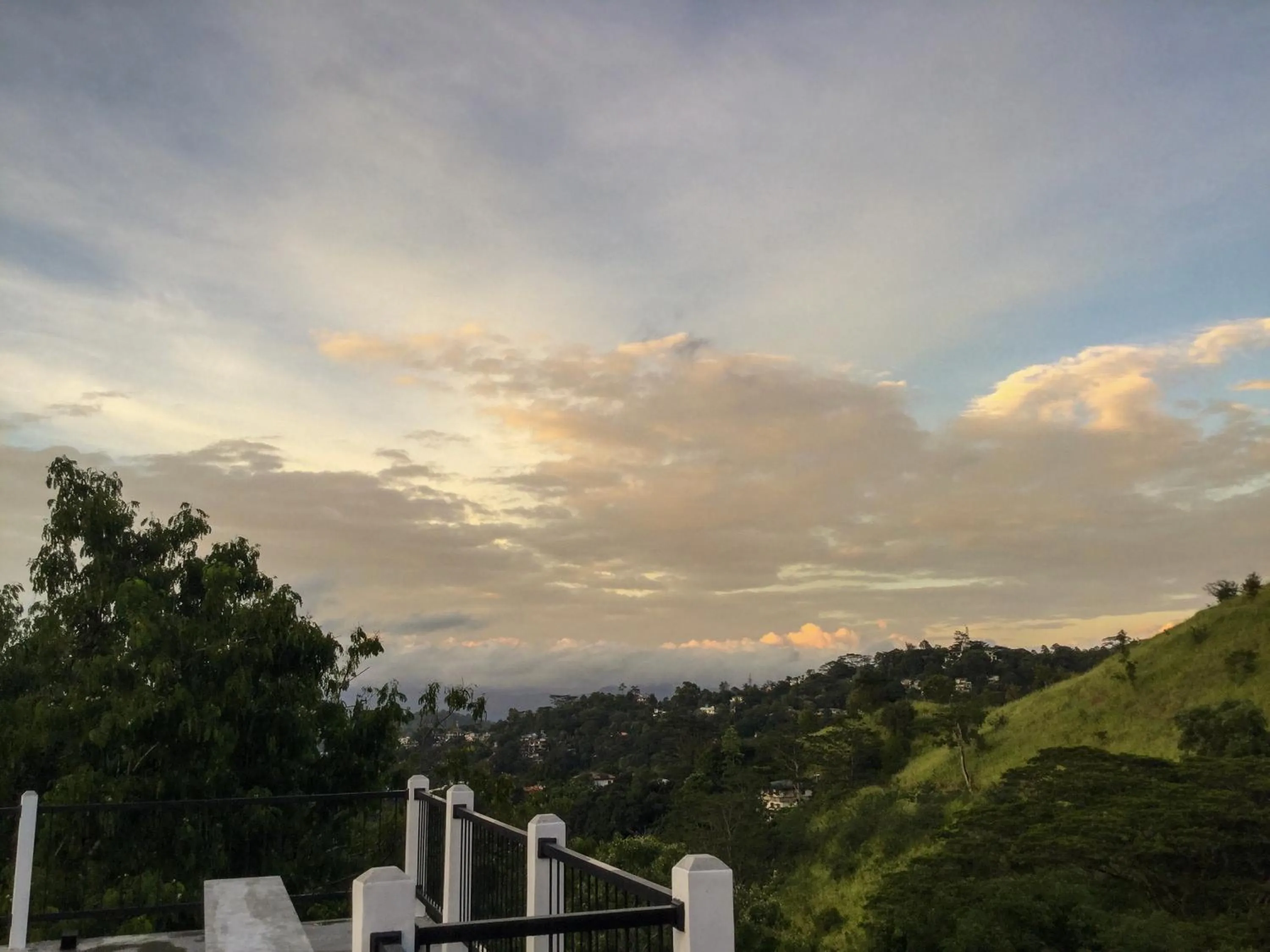 Natural landscape in Hanthana House