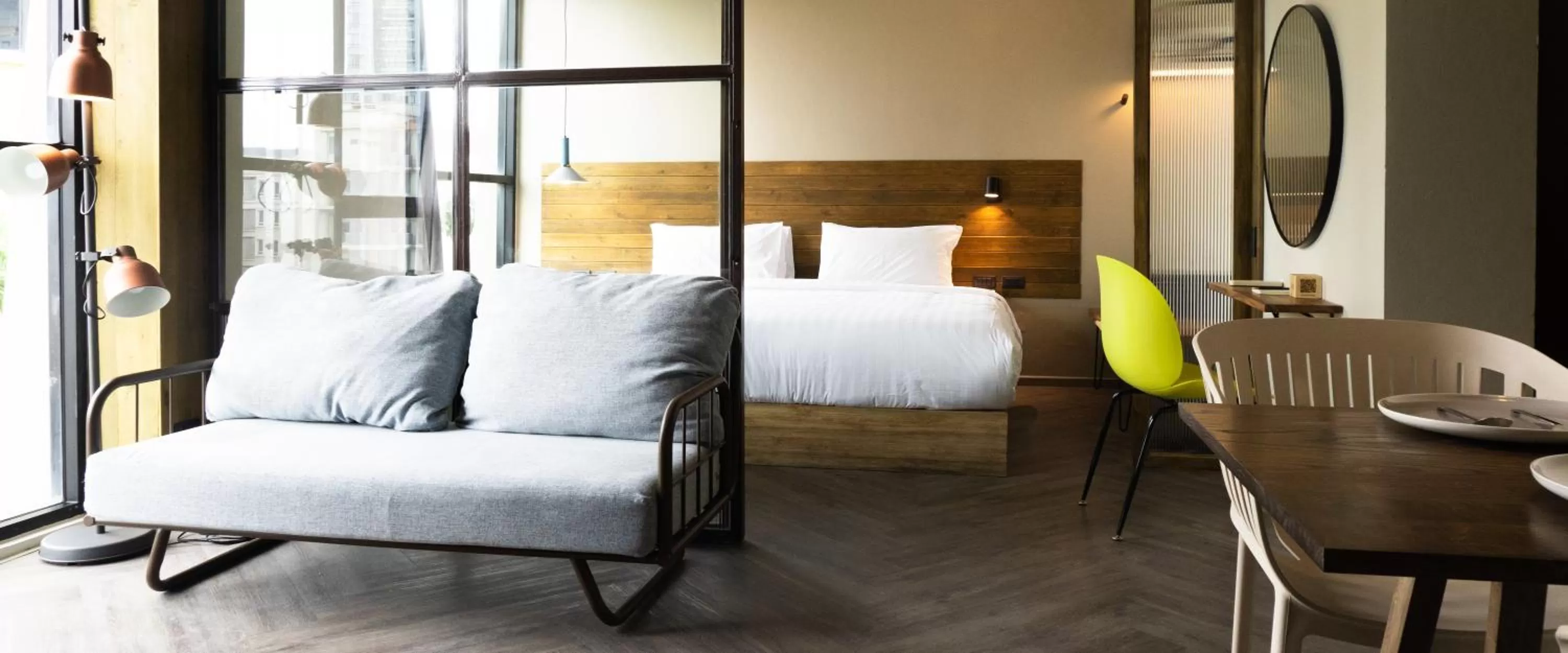 Living room, Bed in karaarom hotel