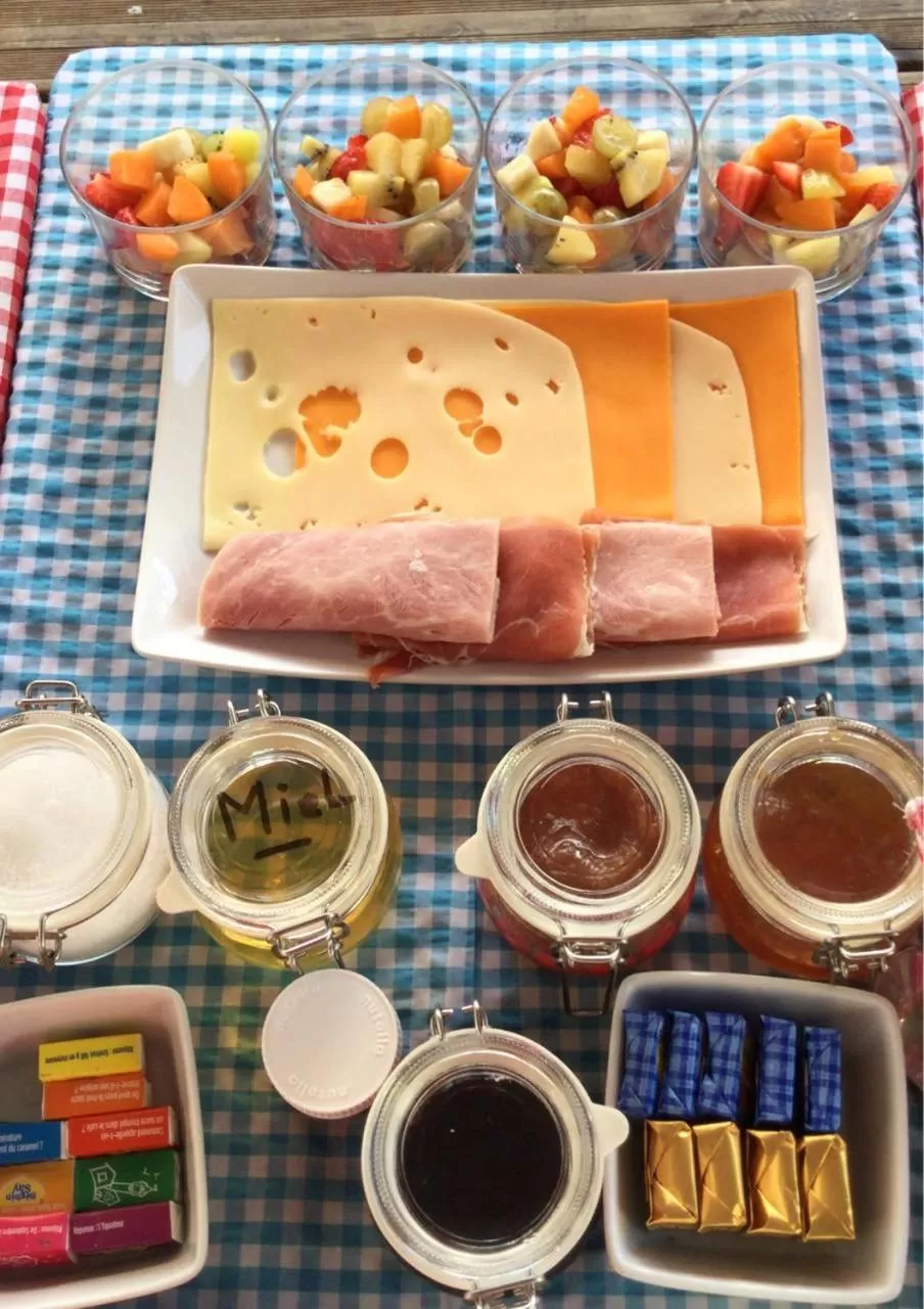 Food and drinks in Saint James House