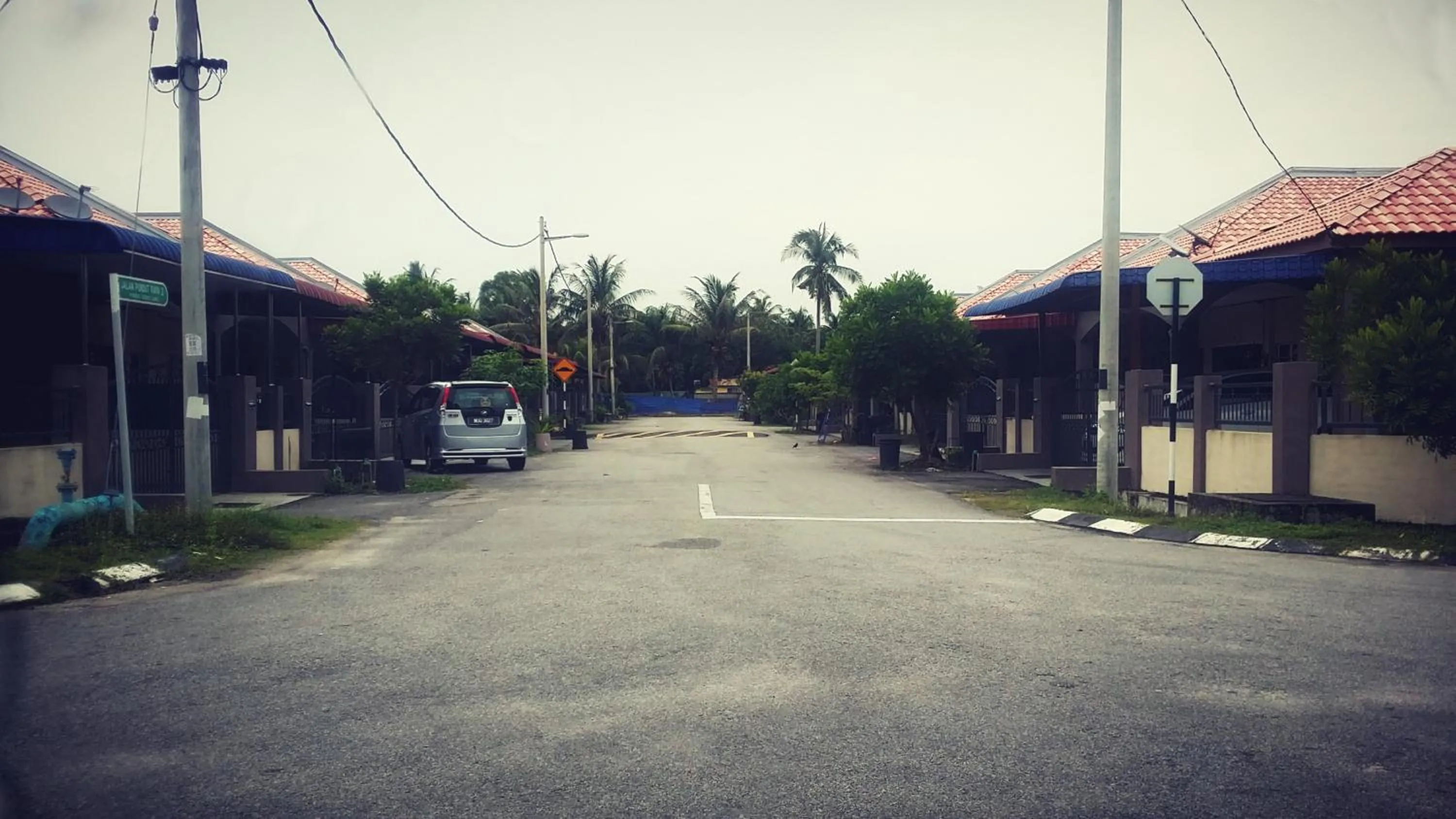 Property building in Fahaz Lumut Homestay