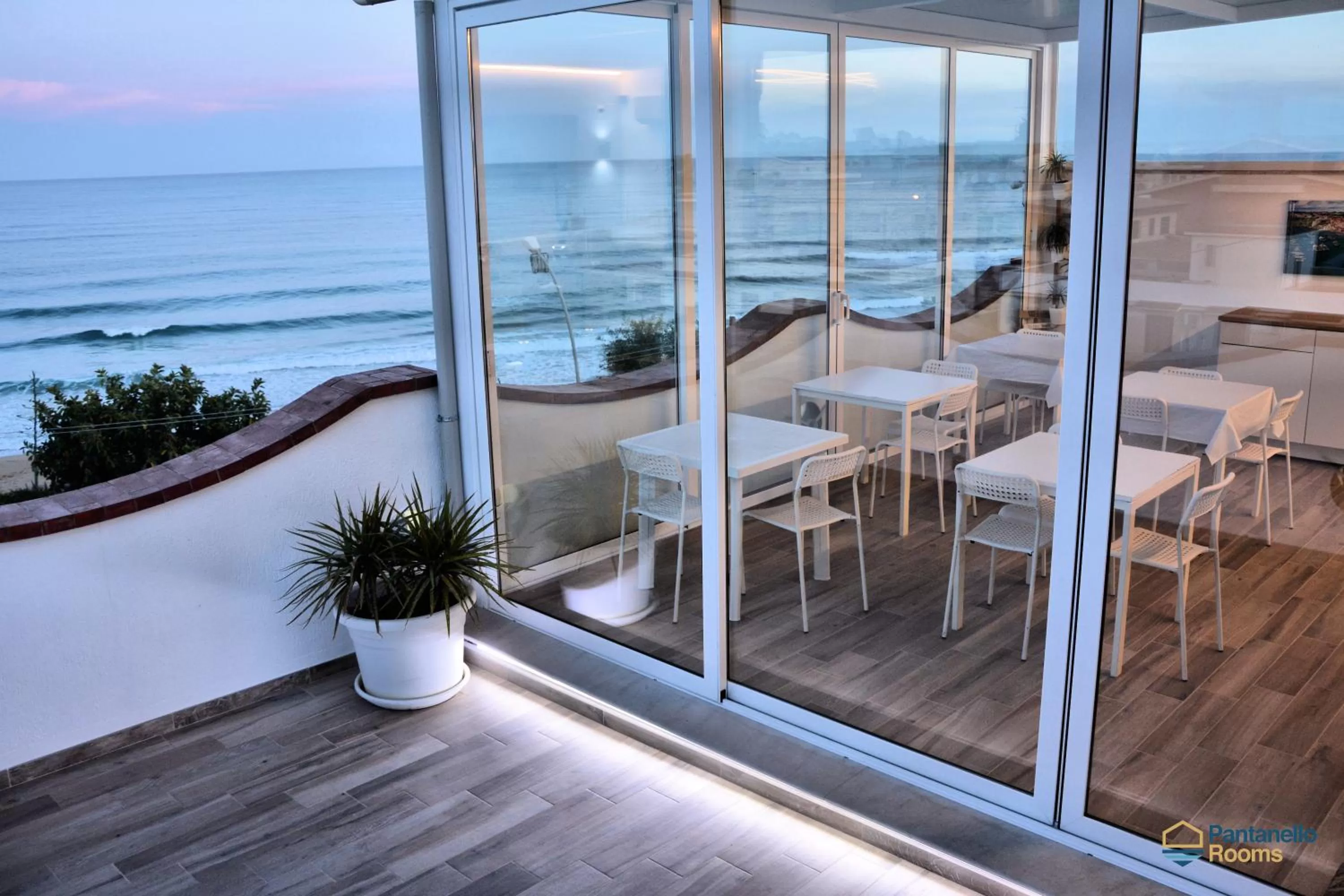 Restaurant/places to eat in Pantanello Rooms Avola