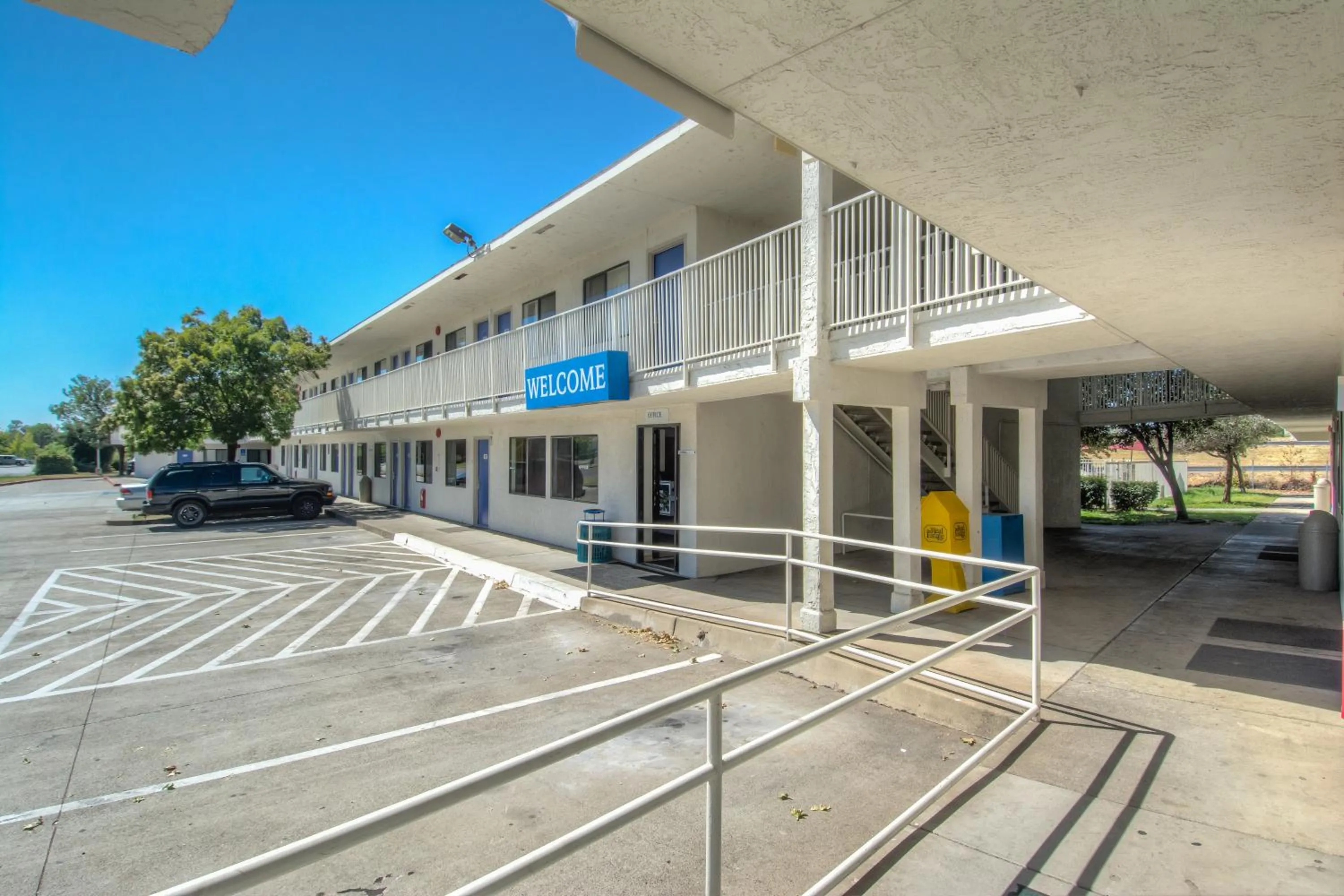 Decorative detail in Motel 6-Redding, CA - North